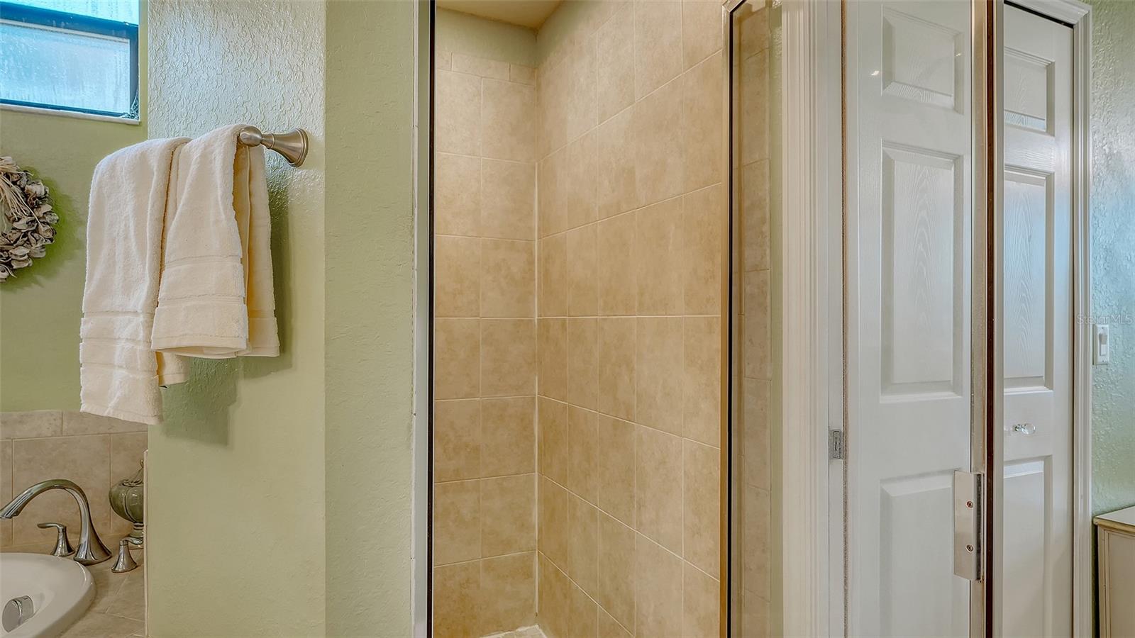 Image 33 of 90 For 6819 Grand Estuary Trail 101