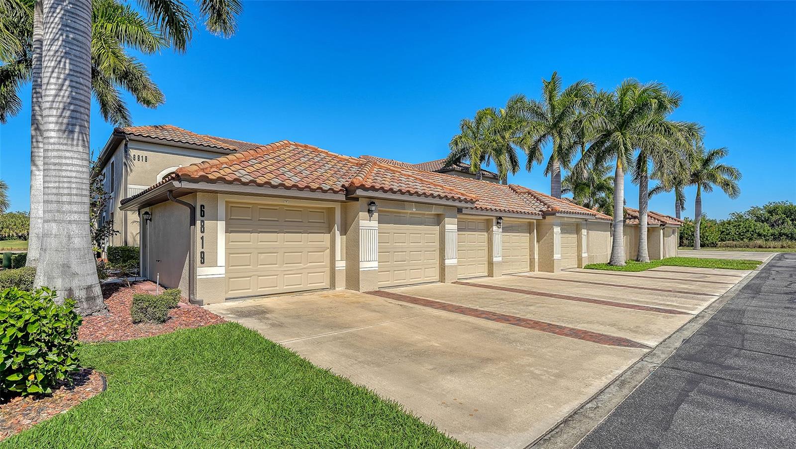 Image 44 of 90 For 6819 Grand Estuary Trail 101