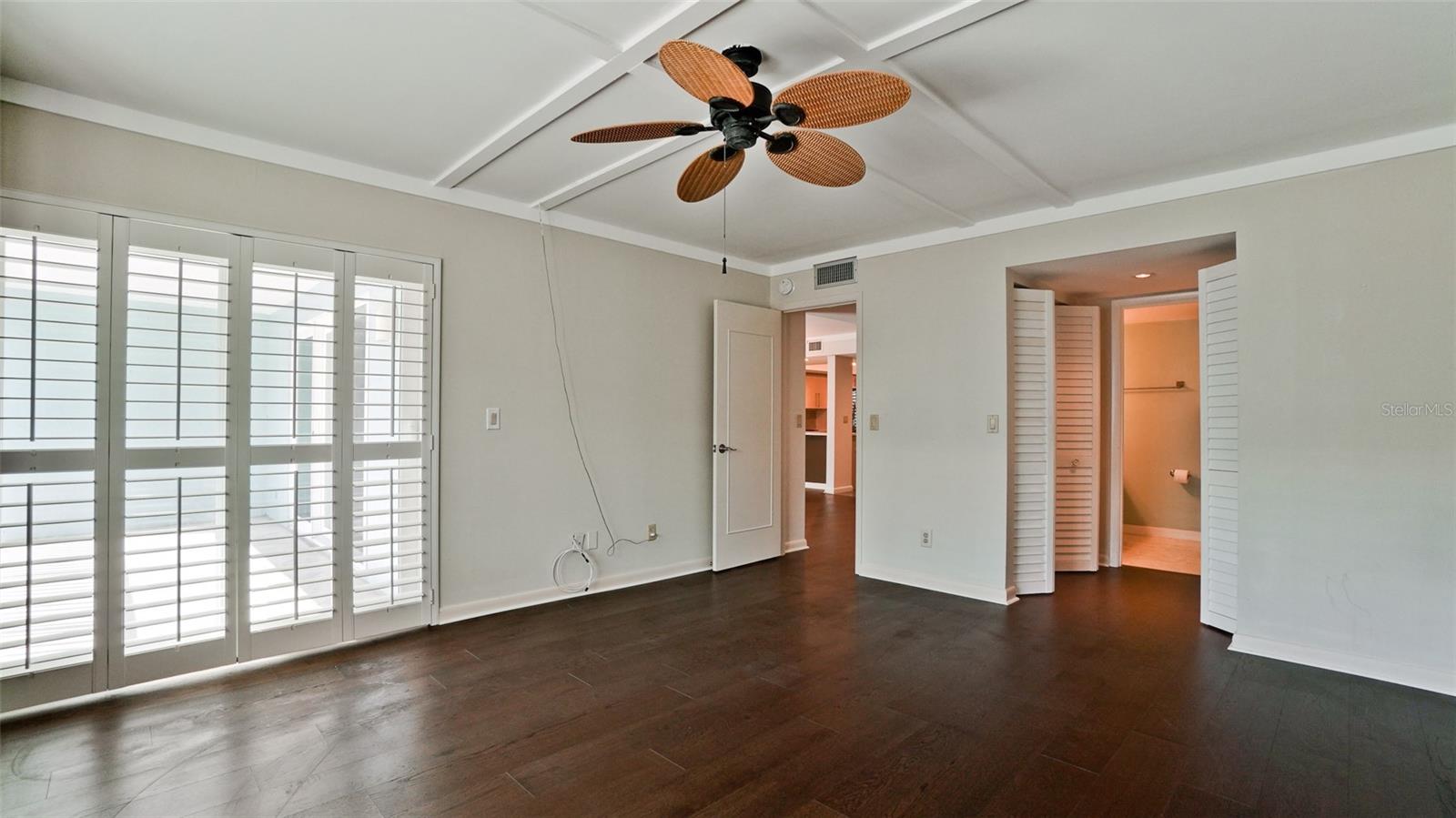 Image 15 of 41 For 7000 Gulf Drive 115