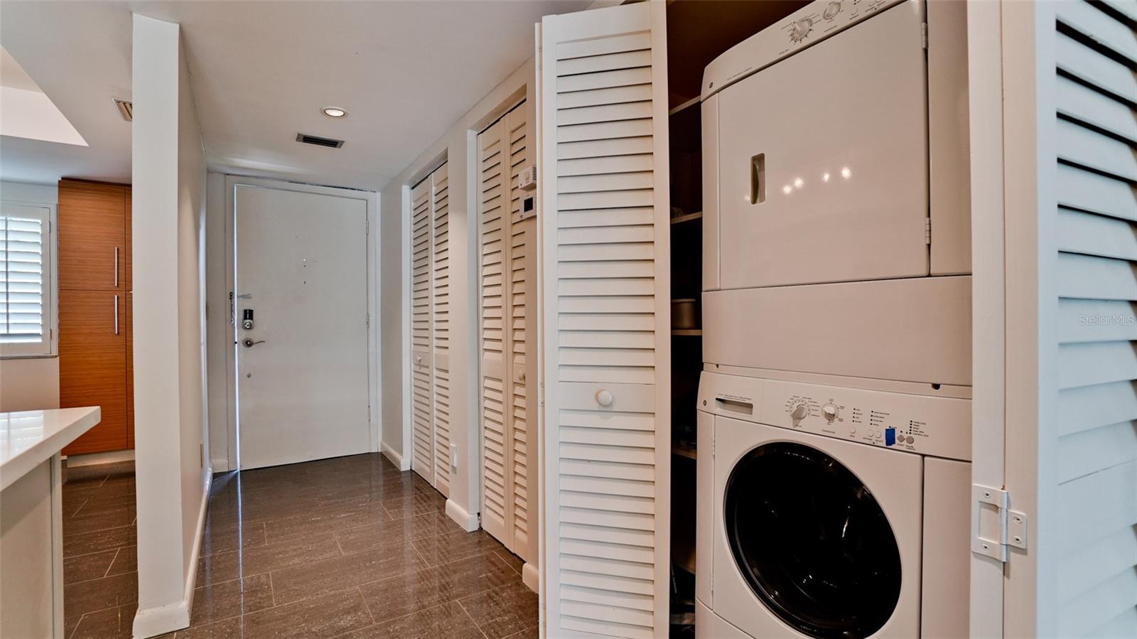 Image 20 of 41 For 7000 Gulf Drive 115