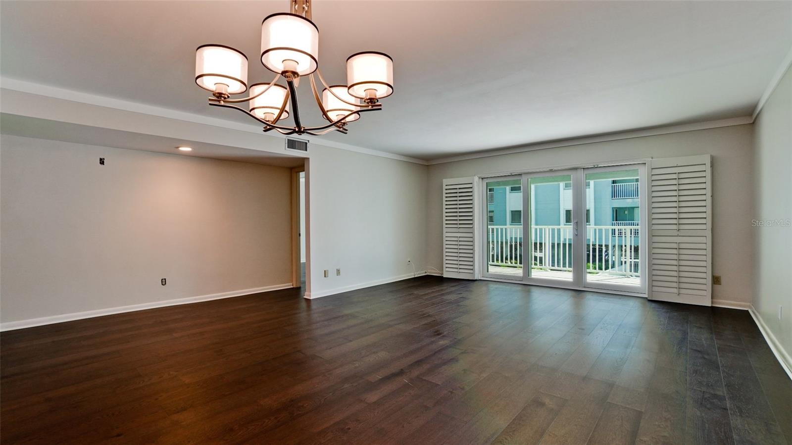 Image 5 of 41 For 7000 Gulf Drive 115