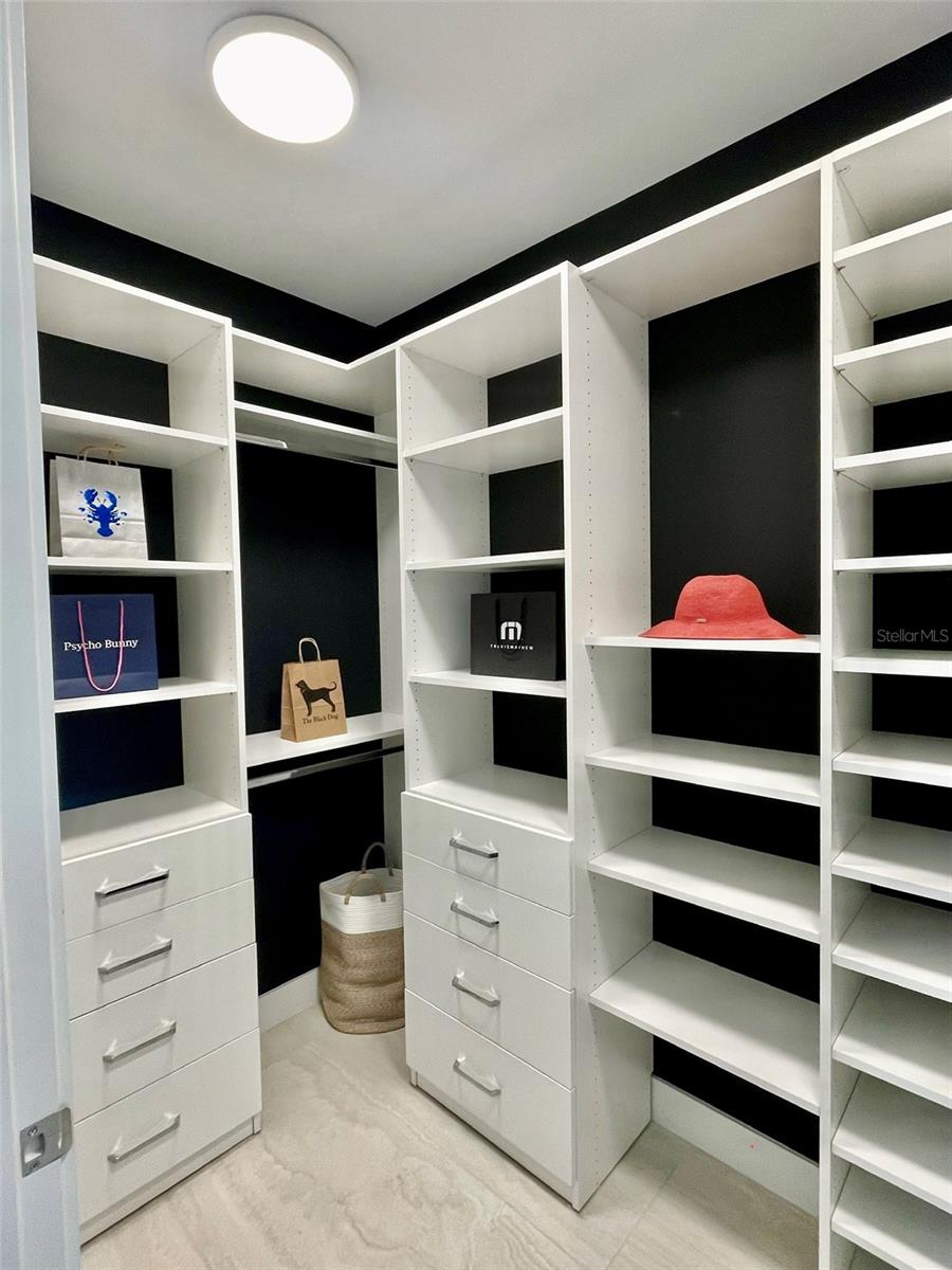 Image 12 of 33 For 301 Quay Commons  509