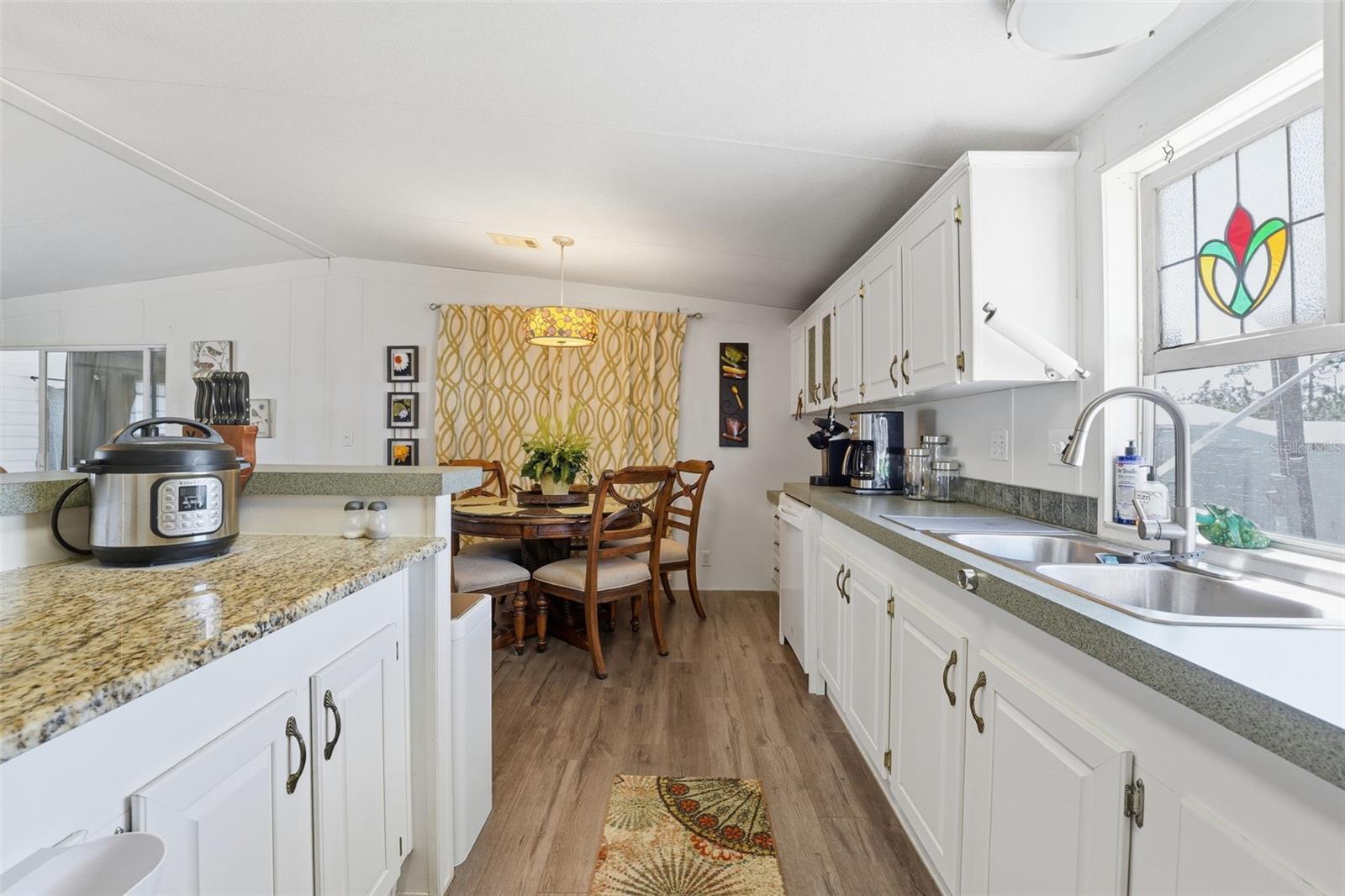 Image 13 of 41 For 11269 Welch Avenue