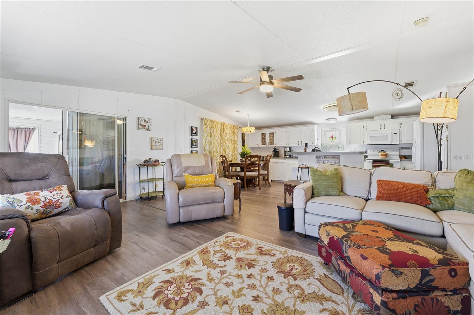 Image 5 of 41 For 11269 Welch Avenue