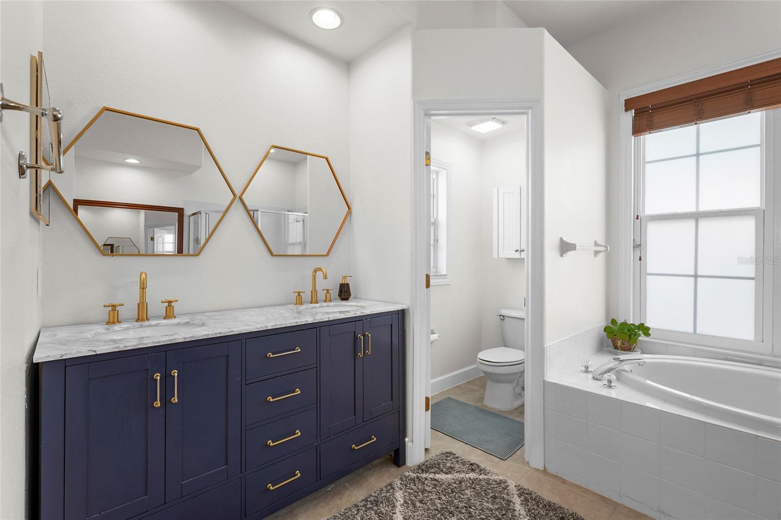 Image 24 of 80 For 8018 Snowy Egret Place