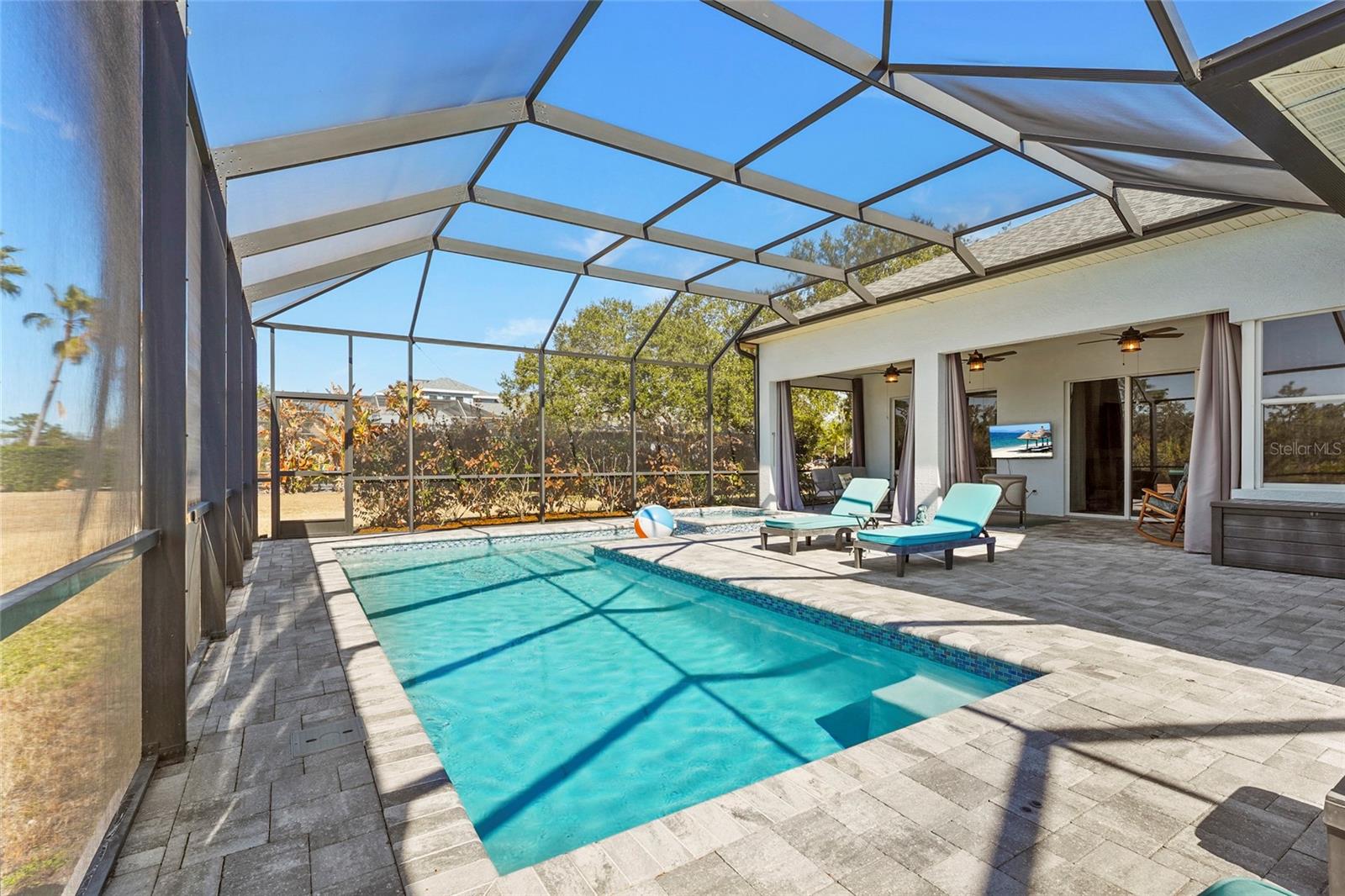 Image 45 of 80 For 8018 Snowy Egret Place