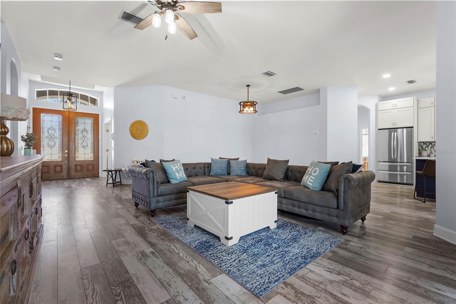 Image 9 of 80 For 8018 Snowy Egret Place