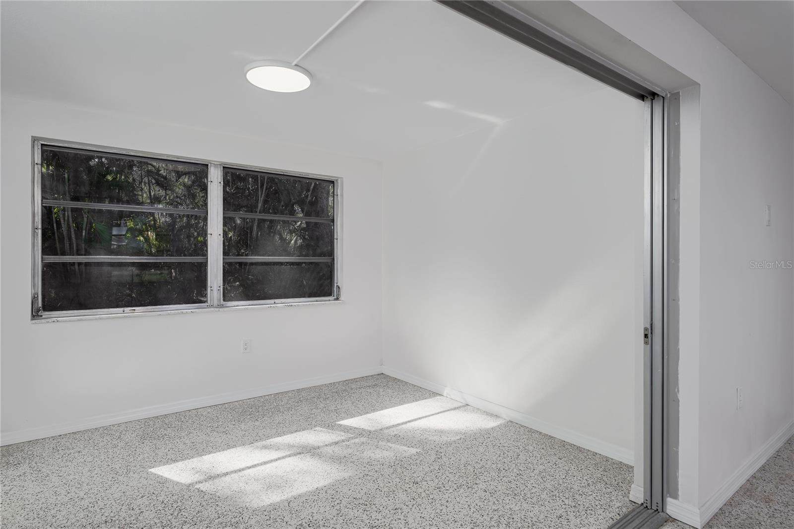 Image 11 of 37 For 356 Orchid Drive