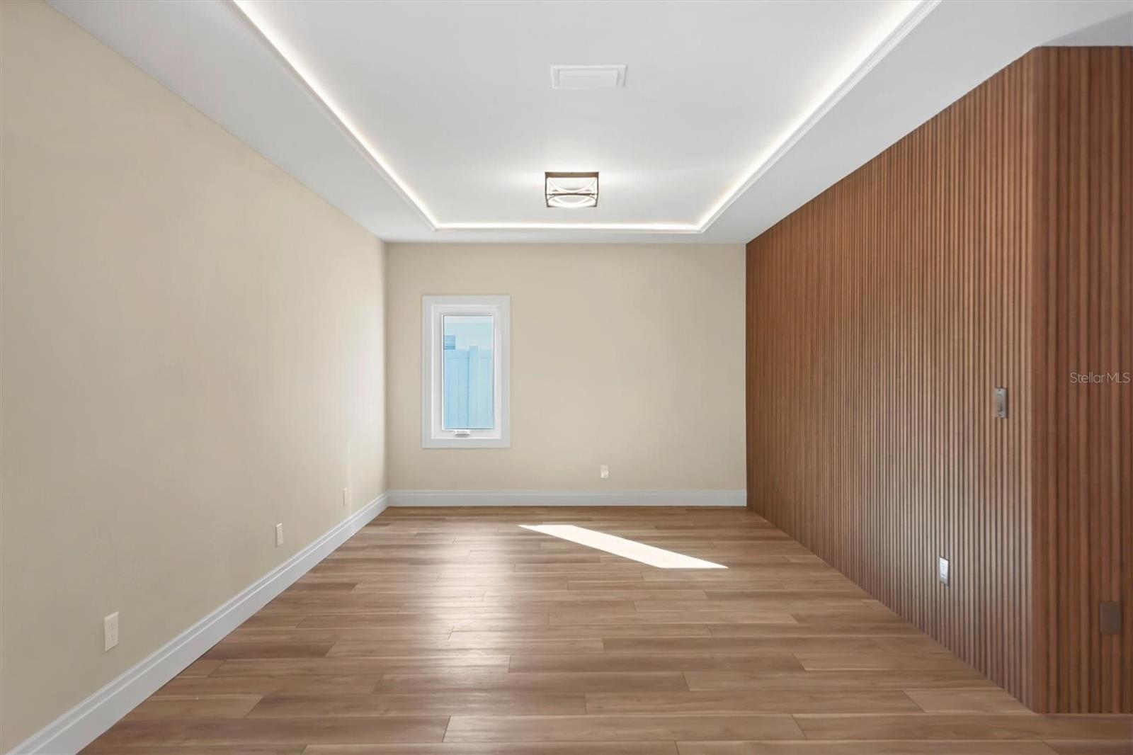 Image 22 of 68 For 4119 Royal Palm Drive