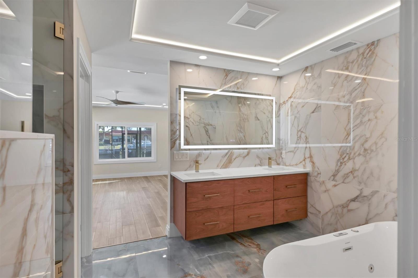 Image 39 of 68 For 4119 Royal Palm Drive