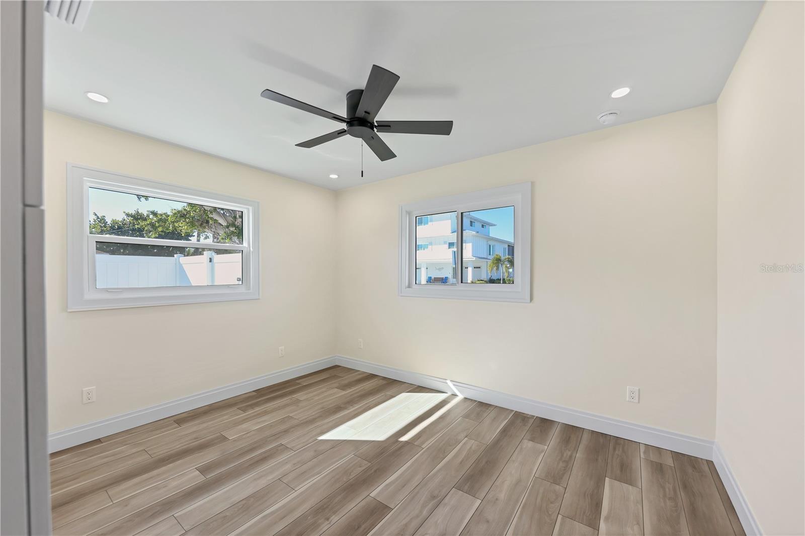 Image 44 of 68 For 4119 Royal Palm Drive