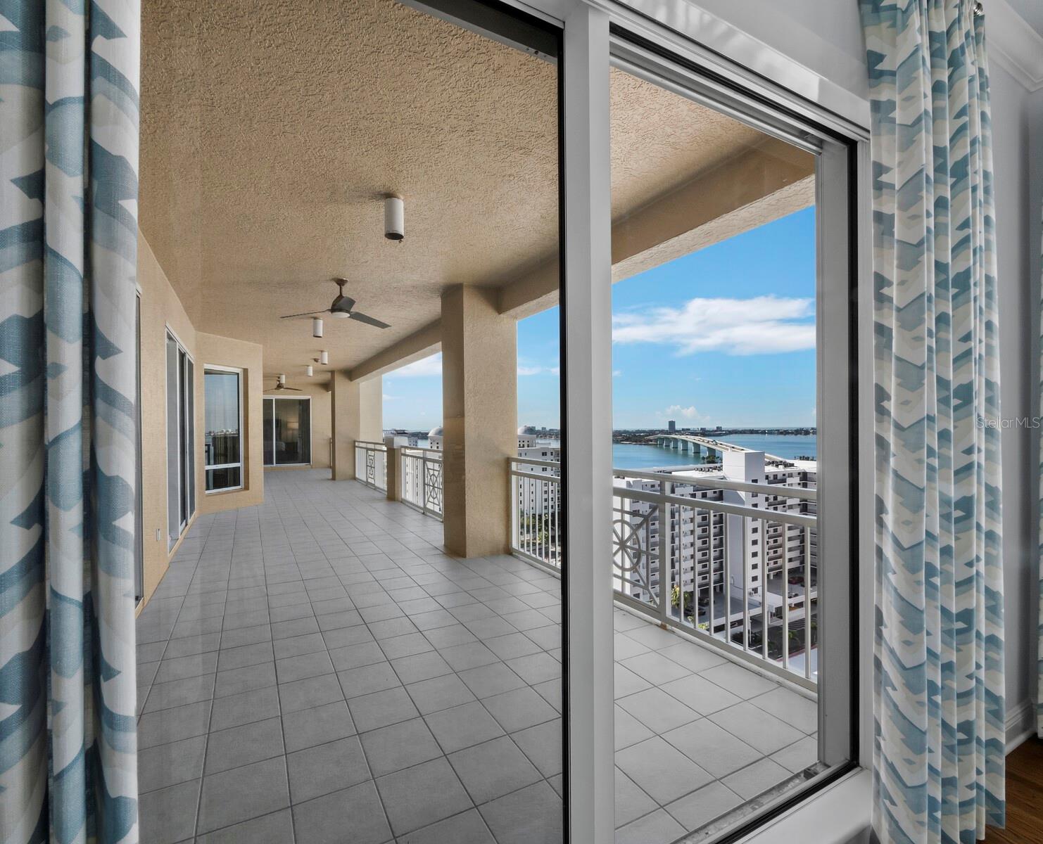 Listing photo id 30 for 35 Watergate Drive 1403