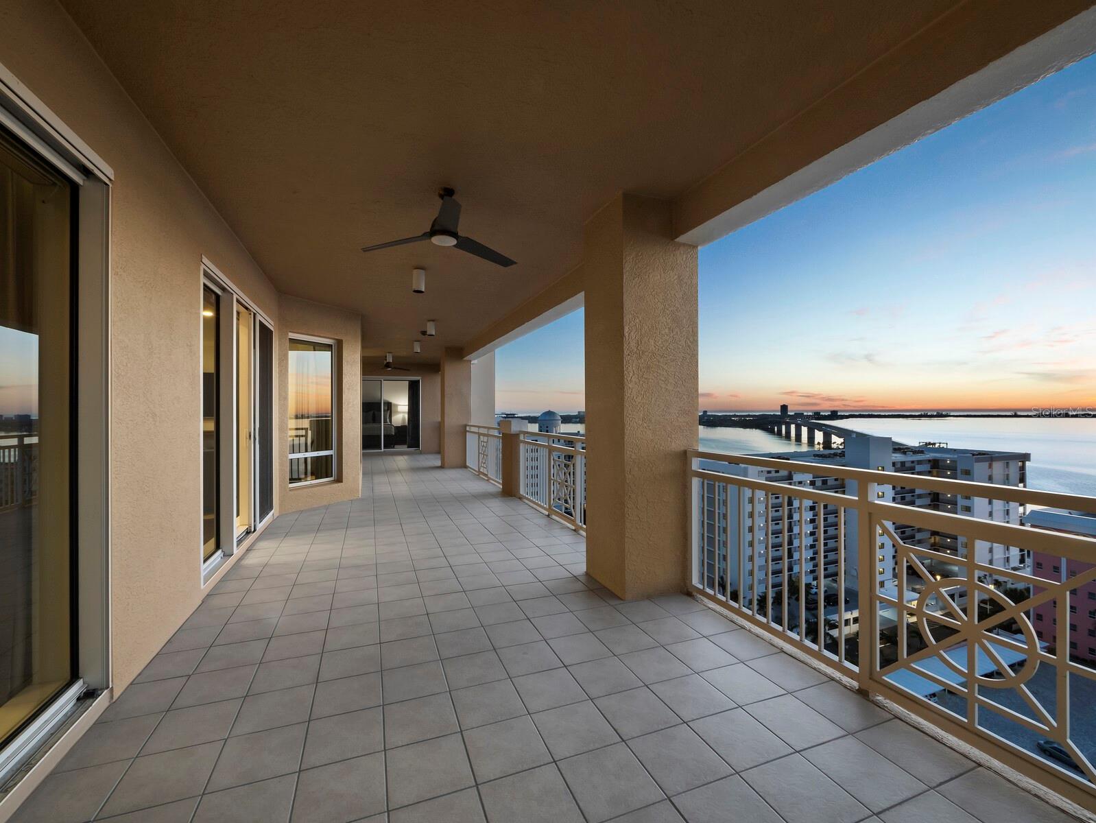 Listing photo id 32 for 35 Watergate Drive 1403