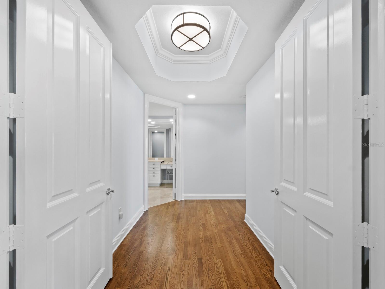 Listing photo id 37 for 35 Watergate Drive 1403