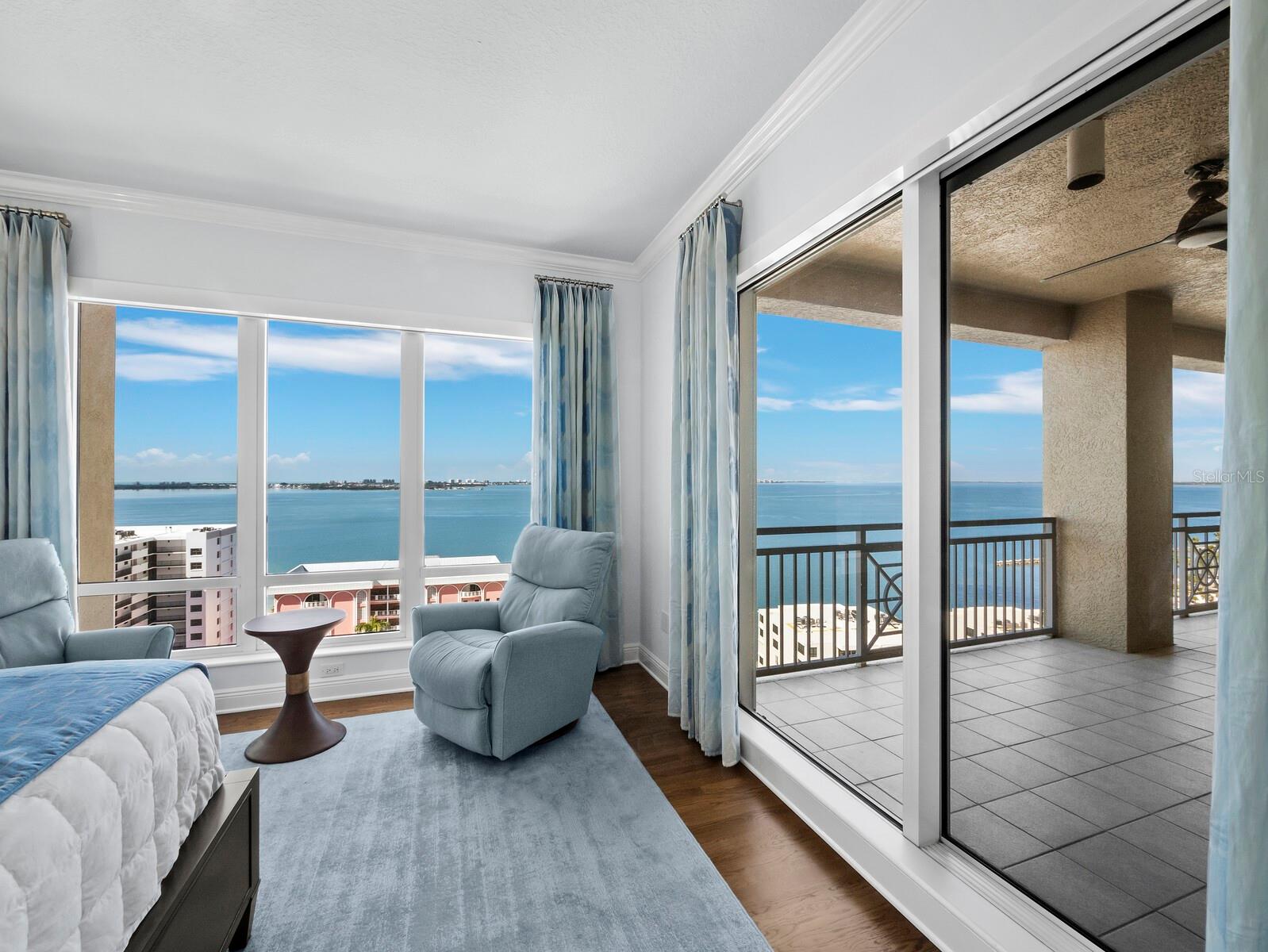 Listing photo id 40 for 35 Watergate Drive 1403