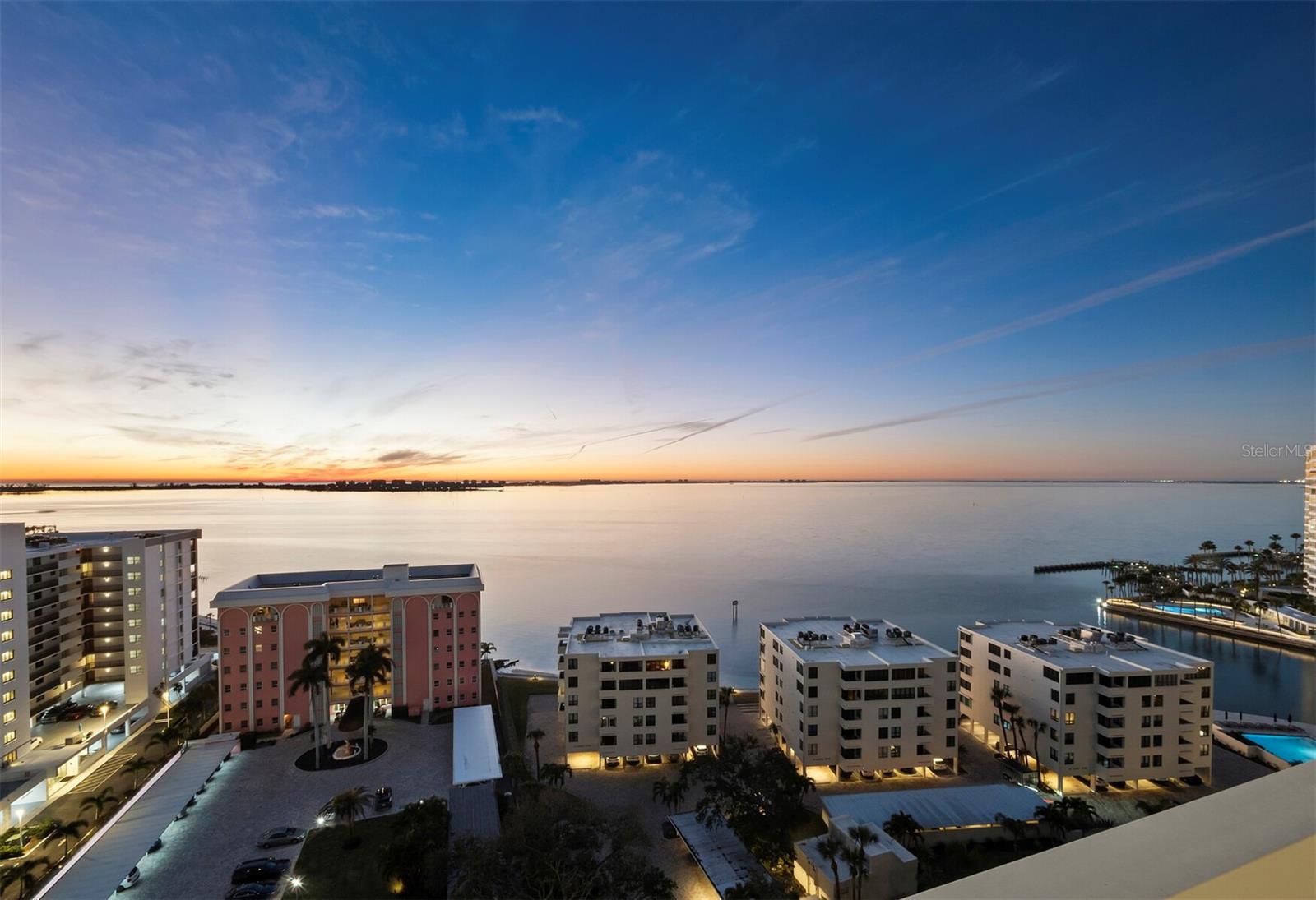 Listing photo id 51 for 35 Watergate Drive 1403