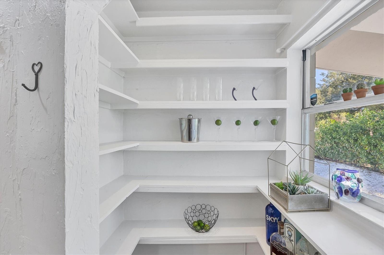 Image 18 of 51 For 2410 Browning Street