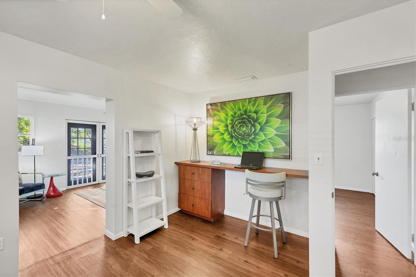 Image 32 of 51 For 2410 Browning Street