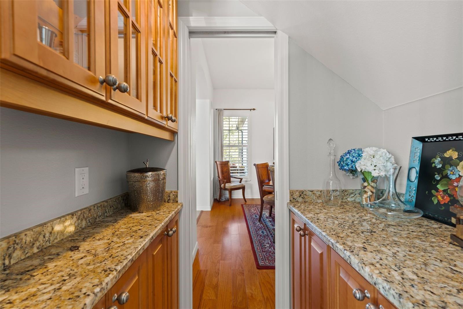 Image 15 of 41 For 12611 30th Street Circle E