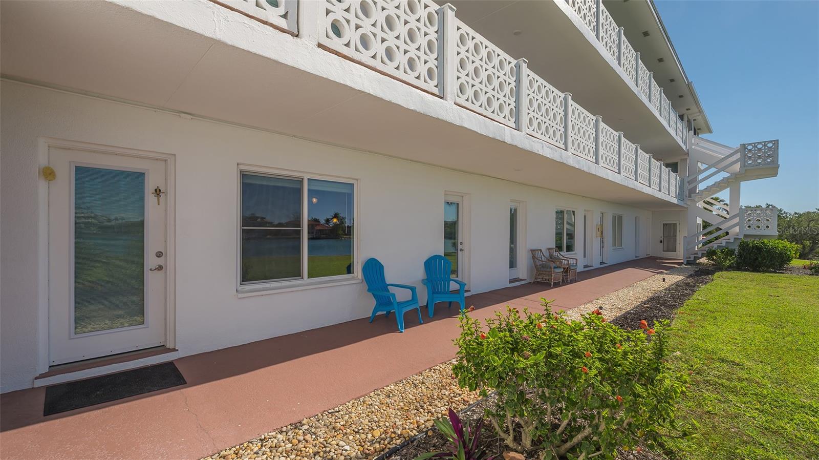 Image 27 of 47 For 761 John Ringling Boulevard 5