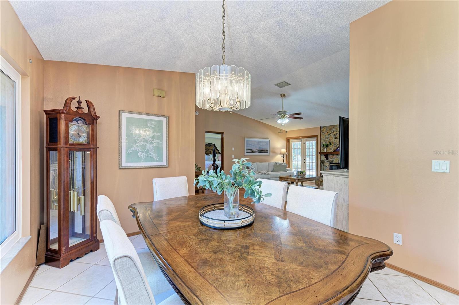 Image 10 of 45 For 410 136th Court E