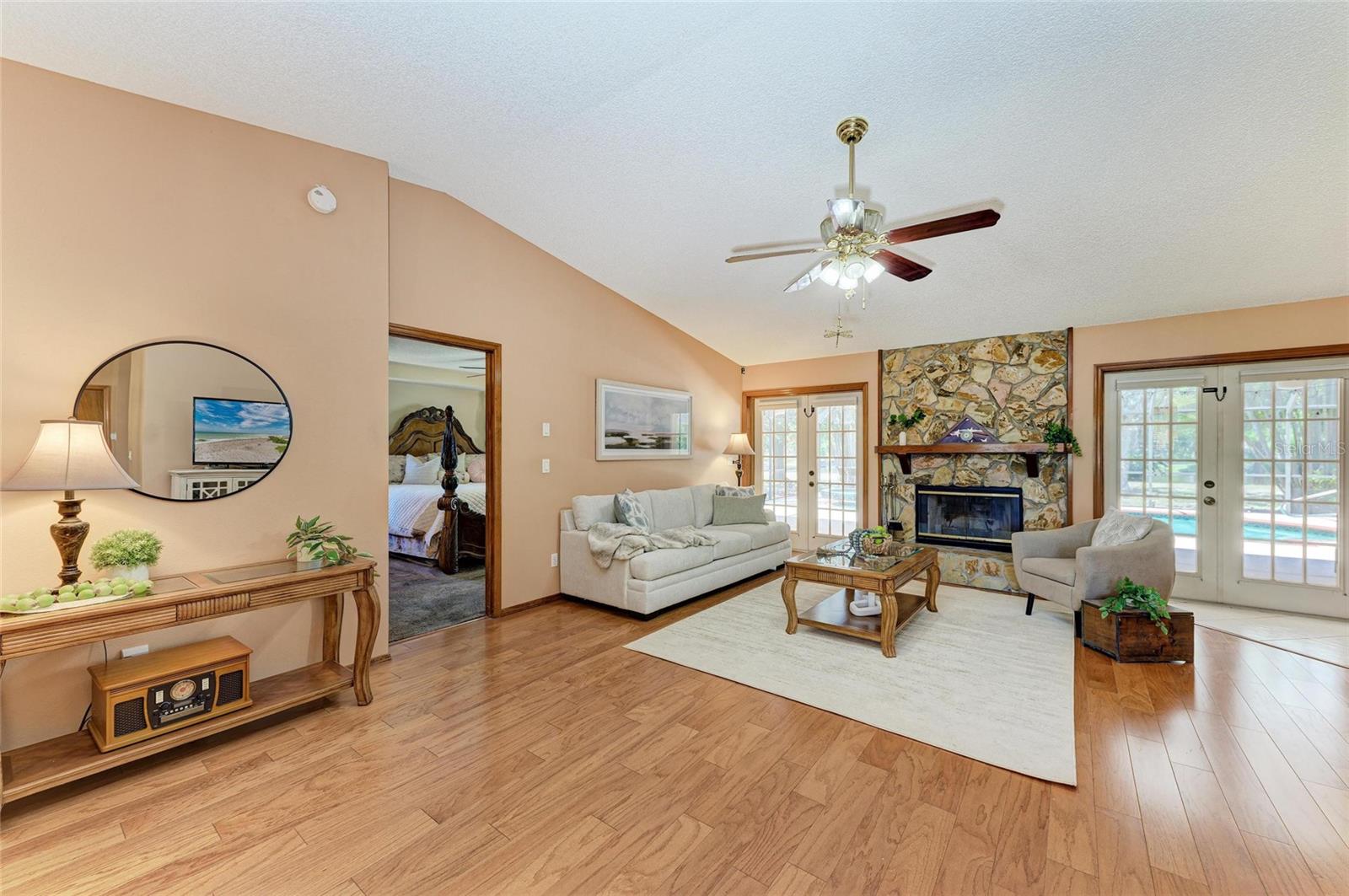 Image 5 of 45 For 410 136th Court E