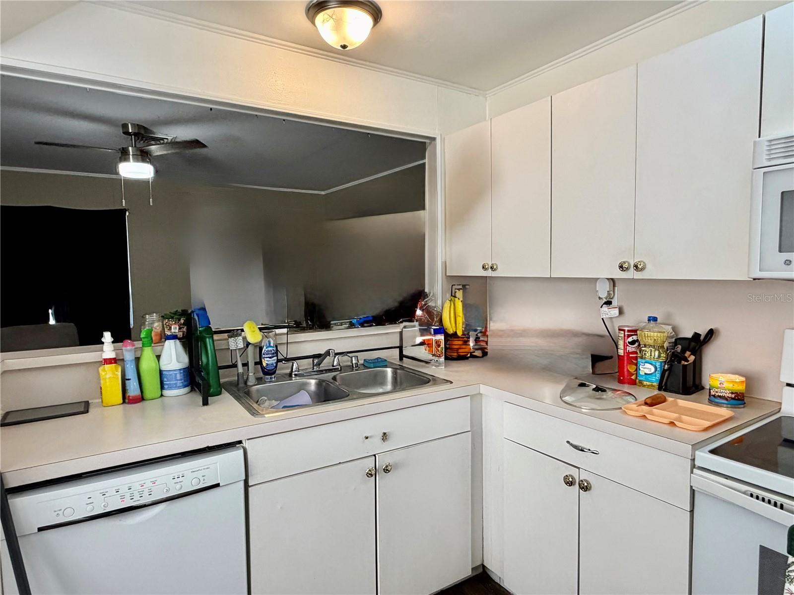 Image 18 of 49 For 4807 21st Street W