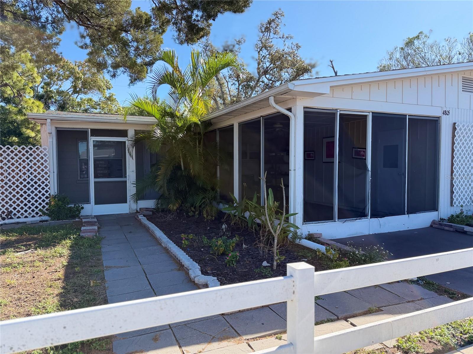 Image 2 of 49 For 4807 21st Street W