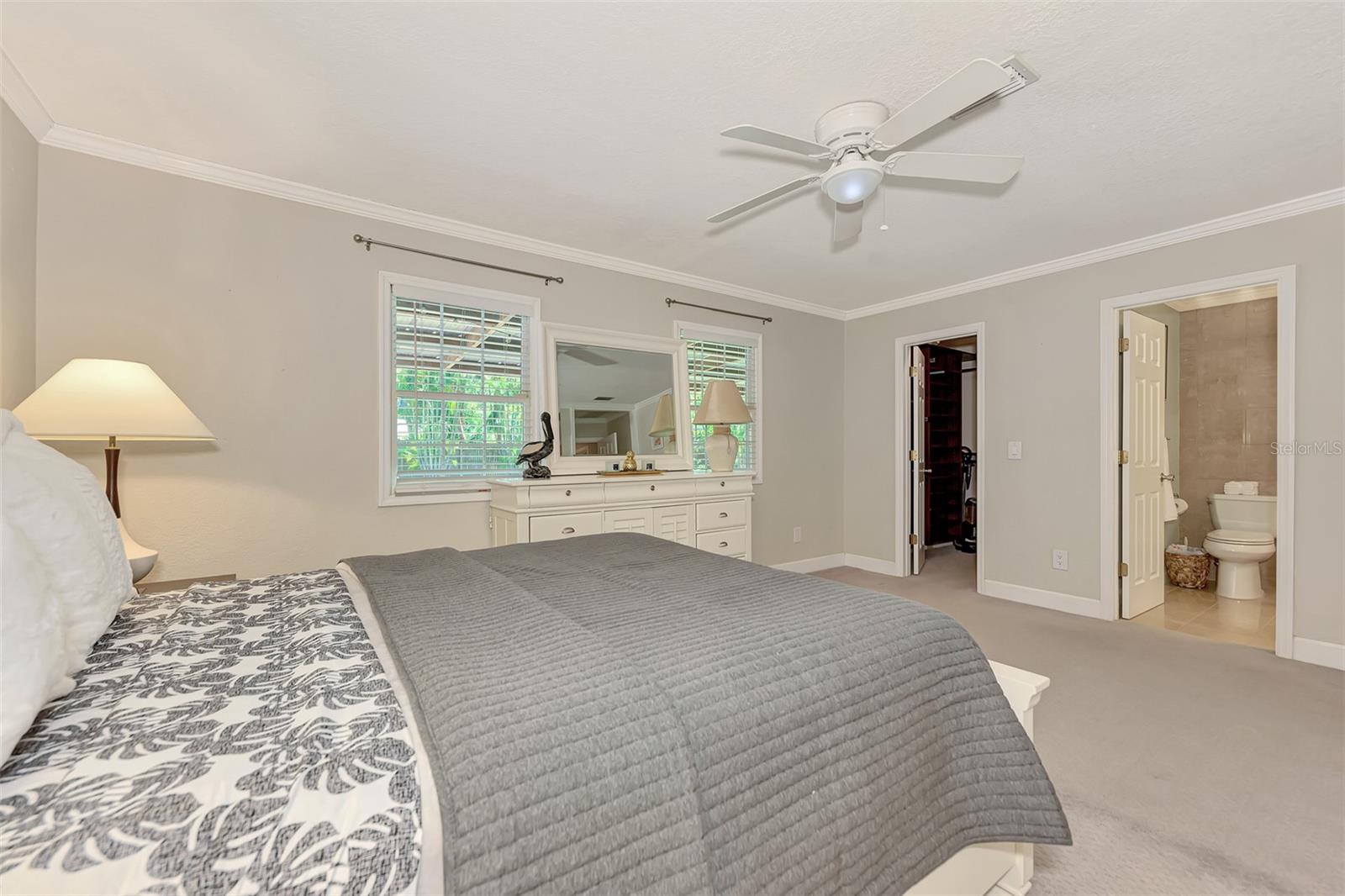 Image 25 of 48 For 1894 Loma Linda Street