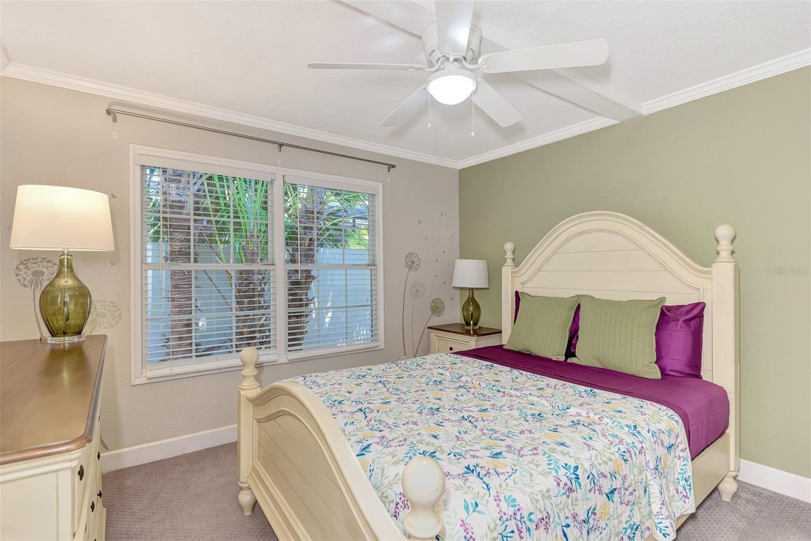 Image 31 of 48 For 1894 Loma Linda Street