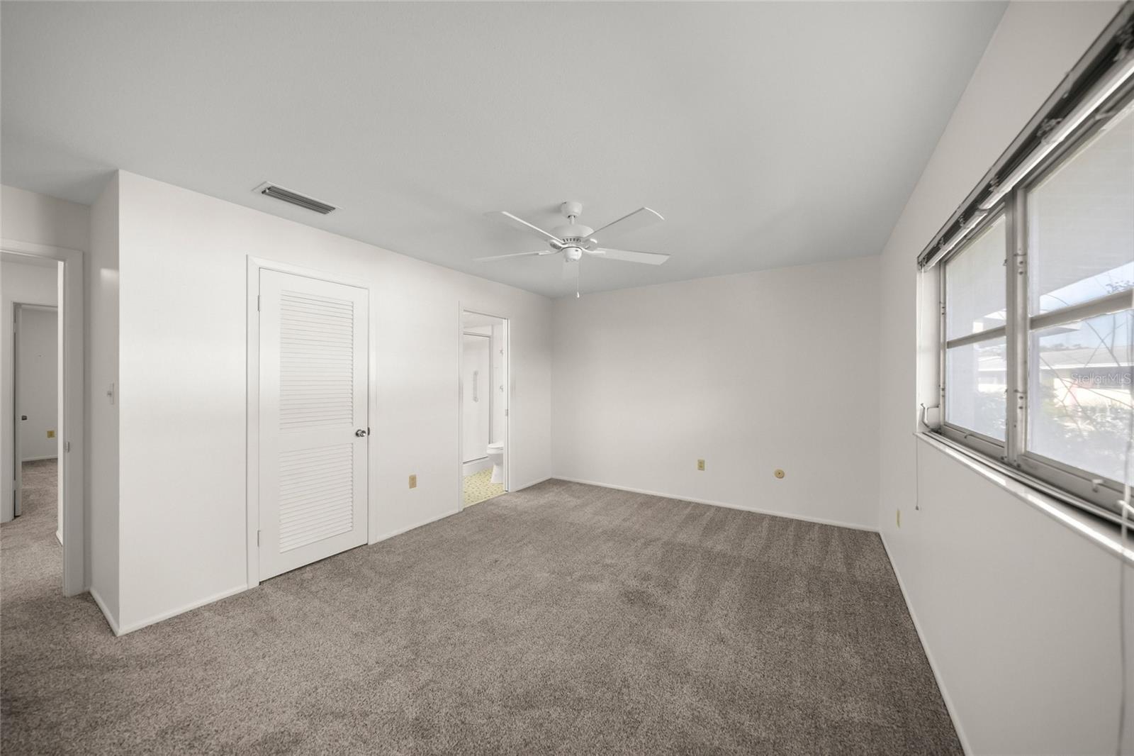 Image 20 of 36 For 2507 Beneva Road 10