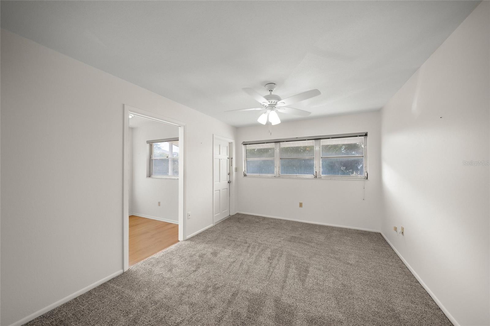 Image 5 of 36 For 2507 Beneva Road 10