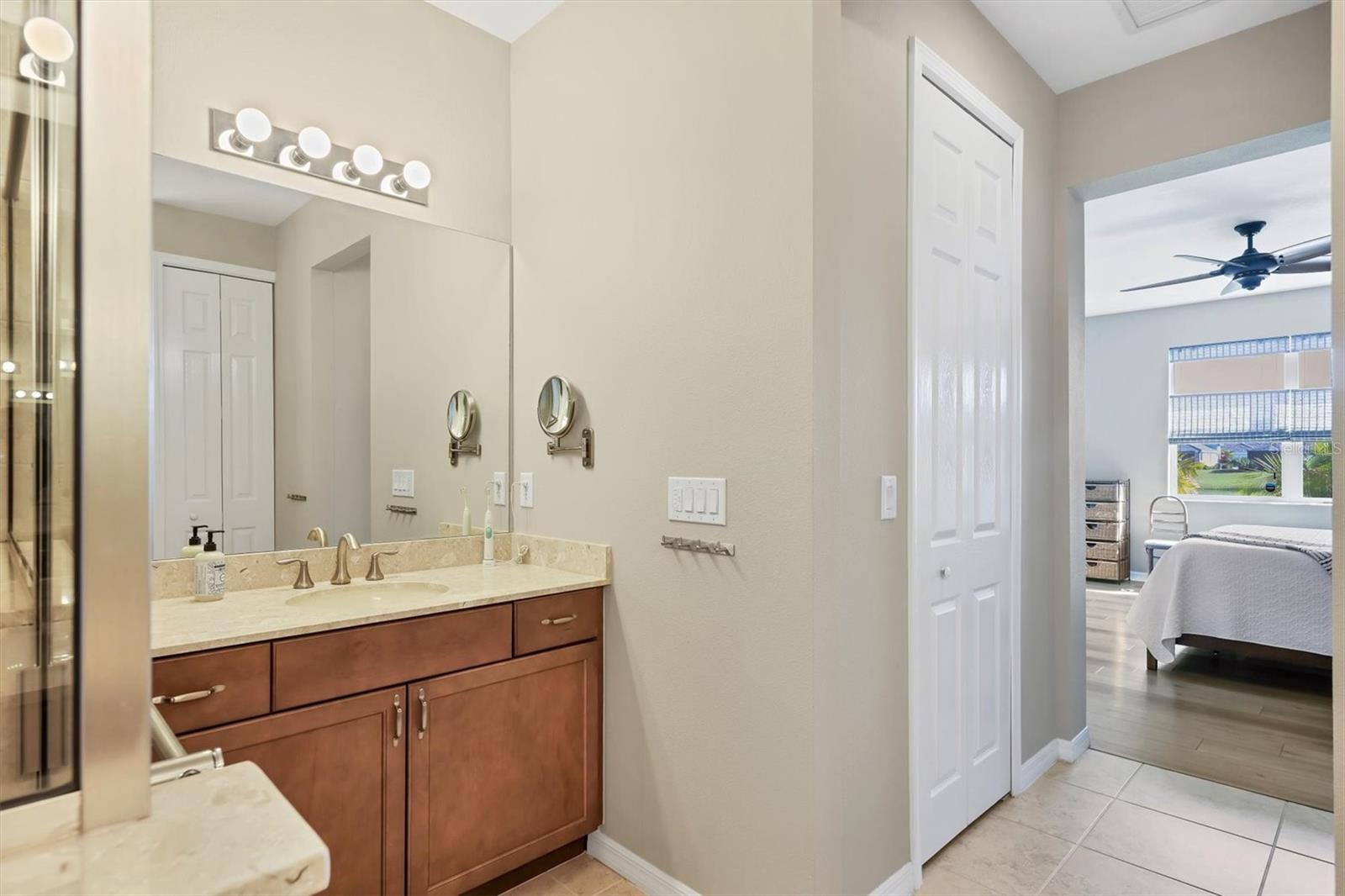 Image 21 of 49 For 7525 Alumni Trail