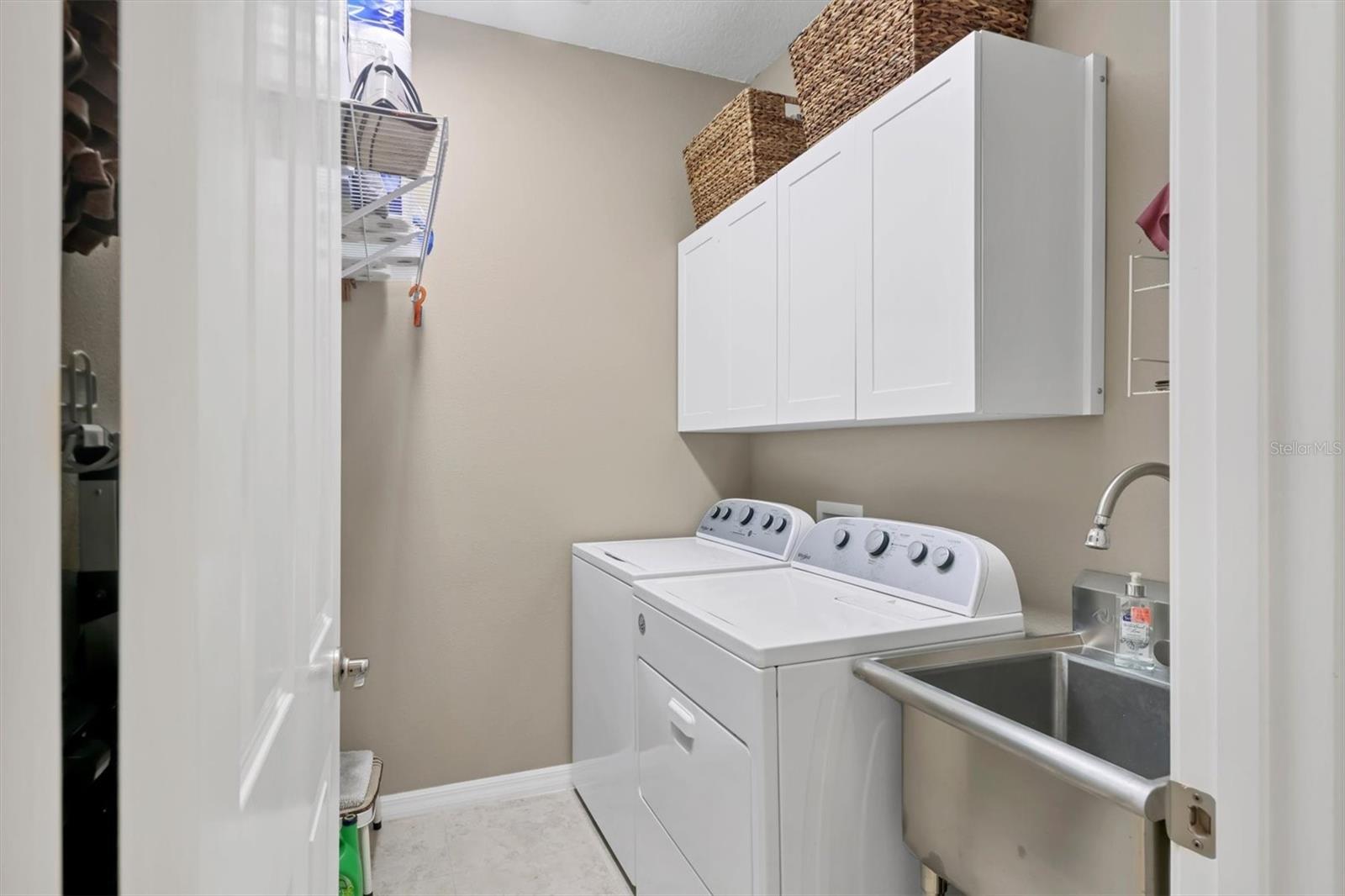 Image 25 of 49 For 7525 Alumni Trail