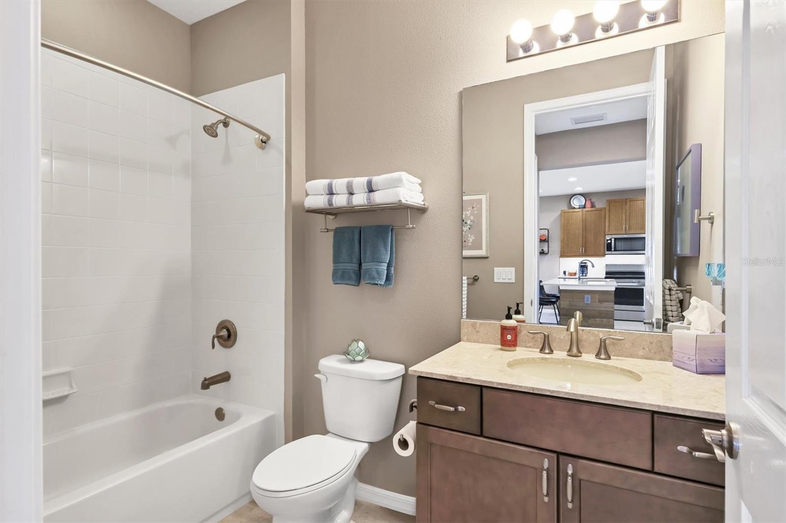 Image 26 of 49 For 7525 Alumni Trail