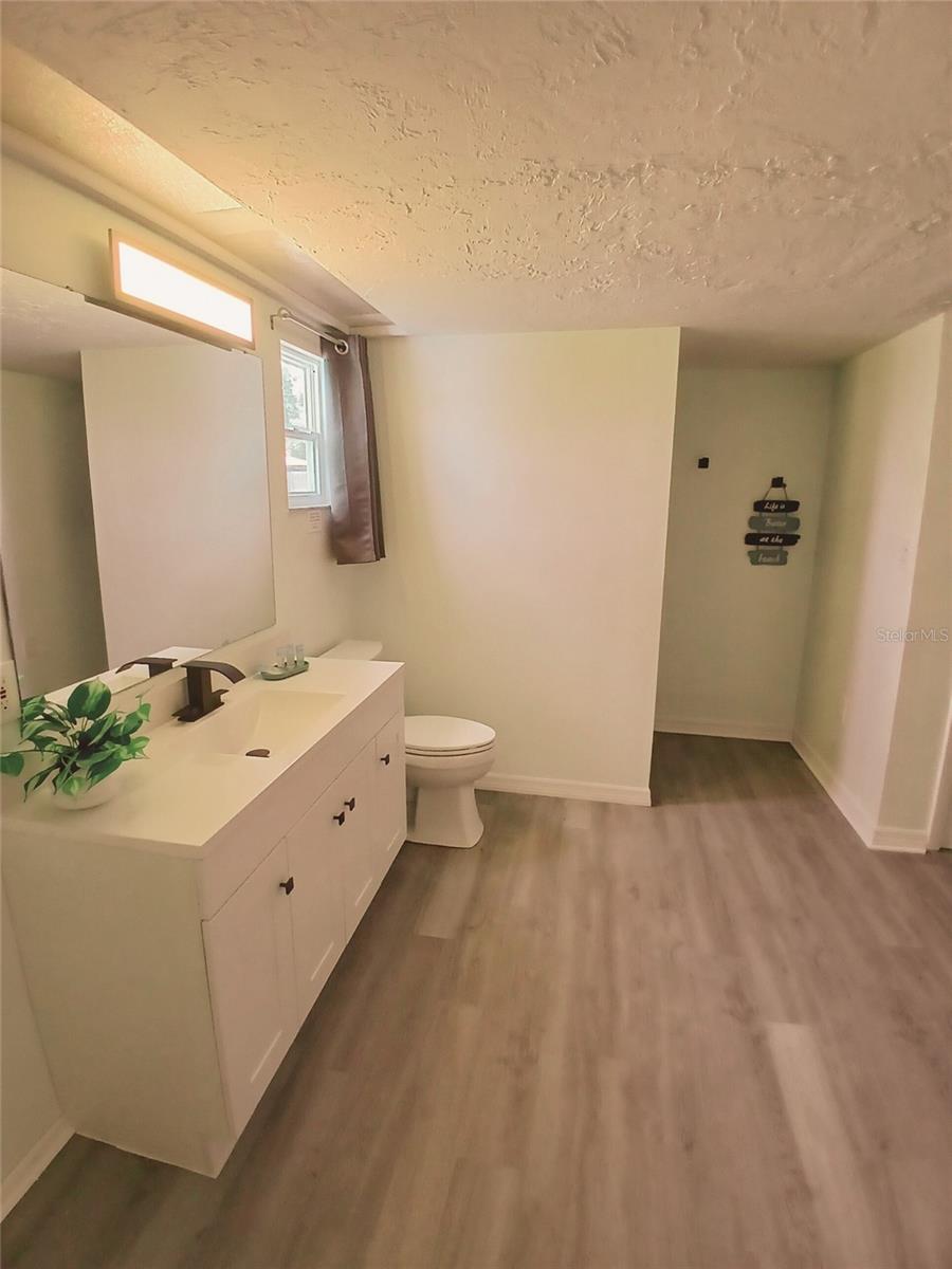 Image 14 of 24 For 6520 Clemson Street