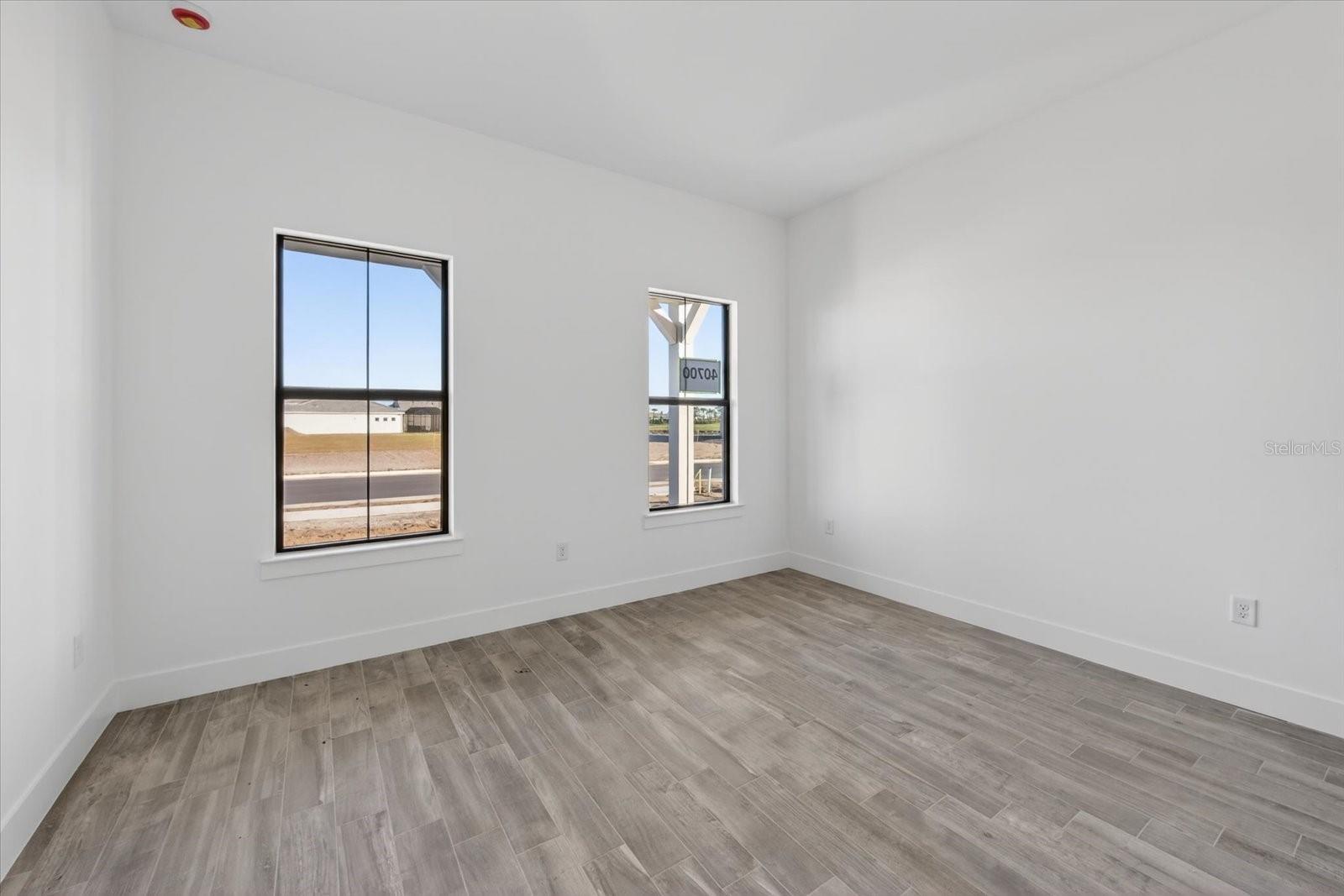 Image 29 of 86 For 19111 Fox Landing Place