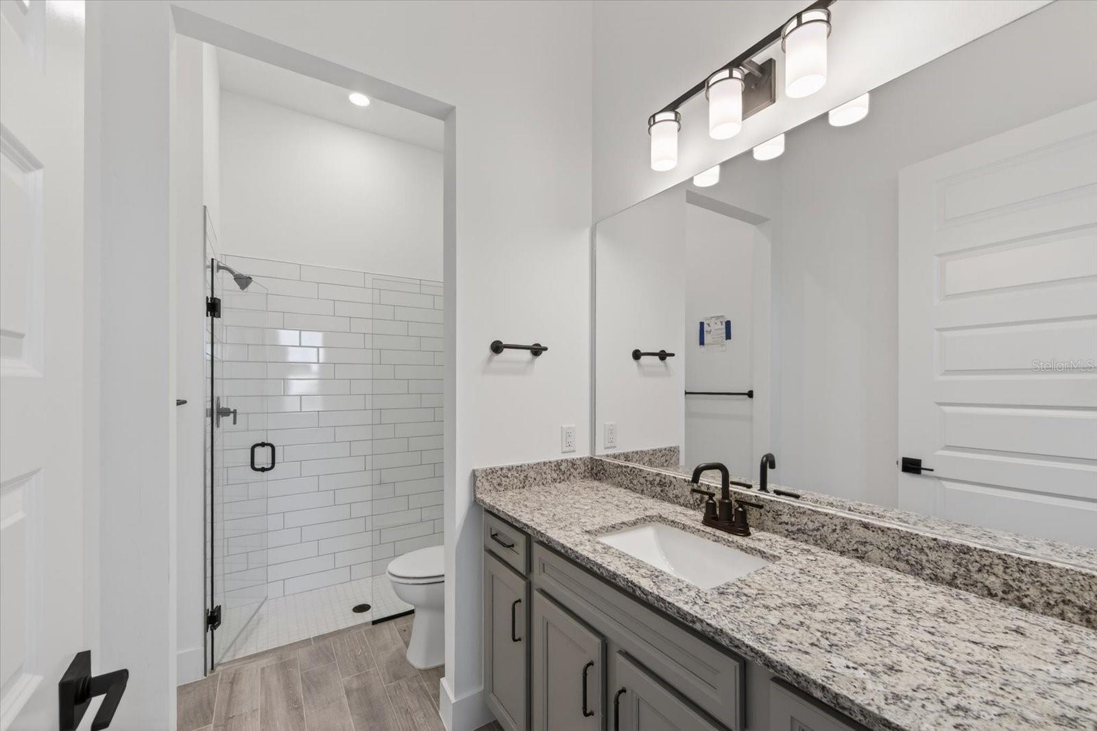 Image 33 of 86 For 19111 Fox Landing Place