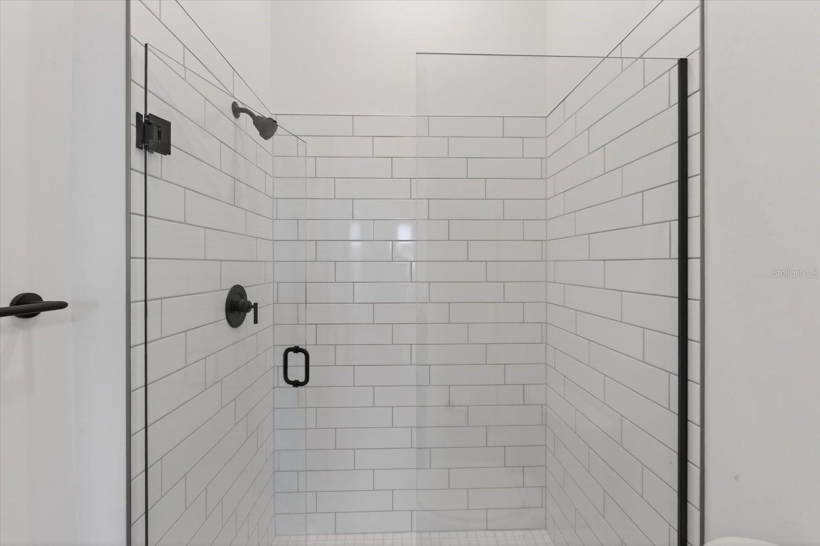 Image 34 of 86 For 19111 Fox Landing Place