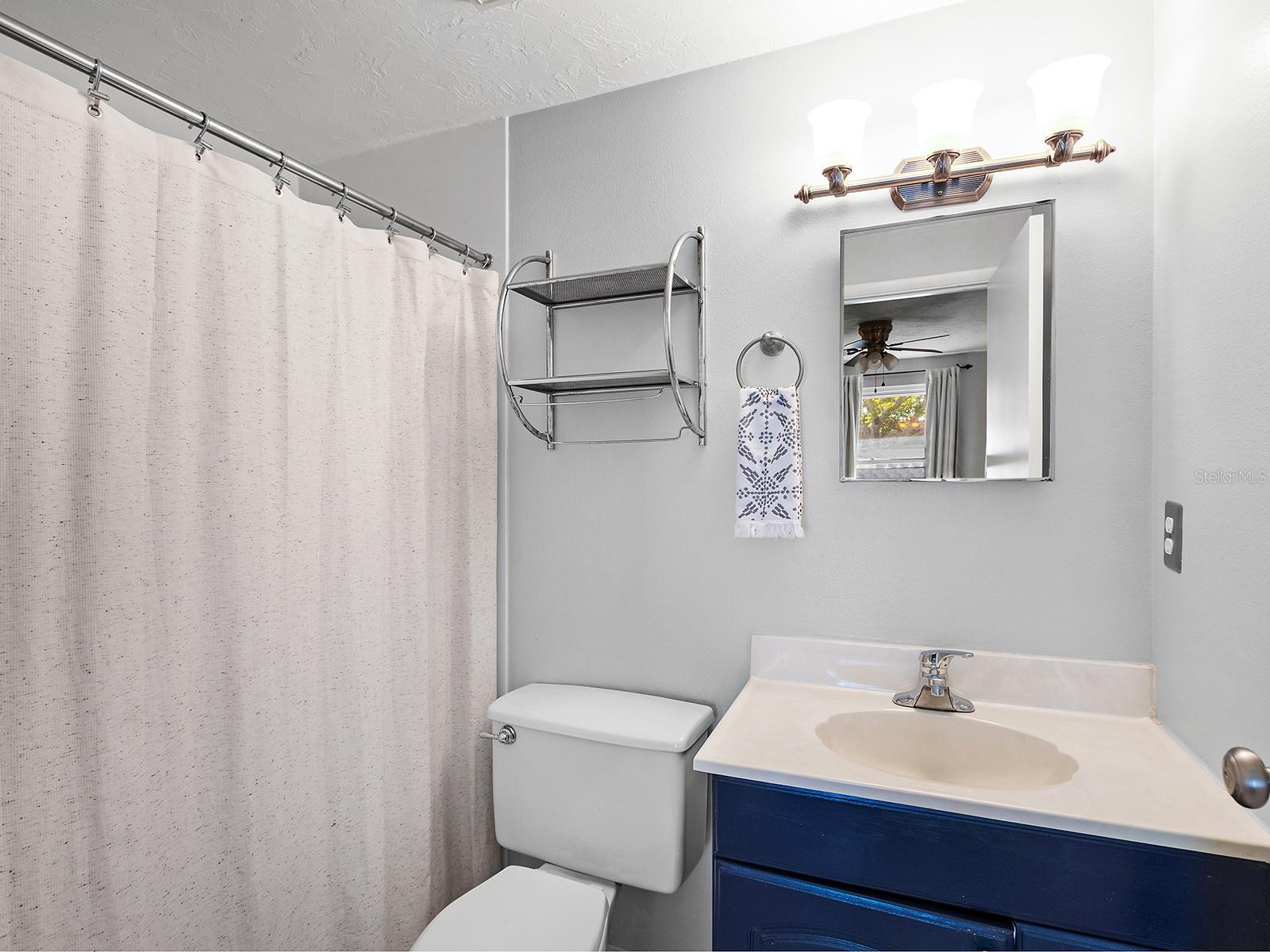 Image 16 of 25 For 4741 Selma Street