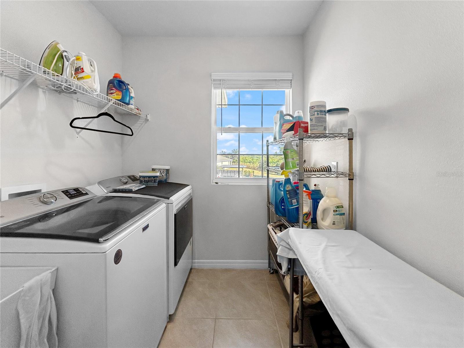 Image 13 of 27 For 4020 Lively Coral Place