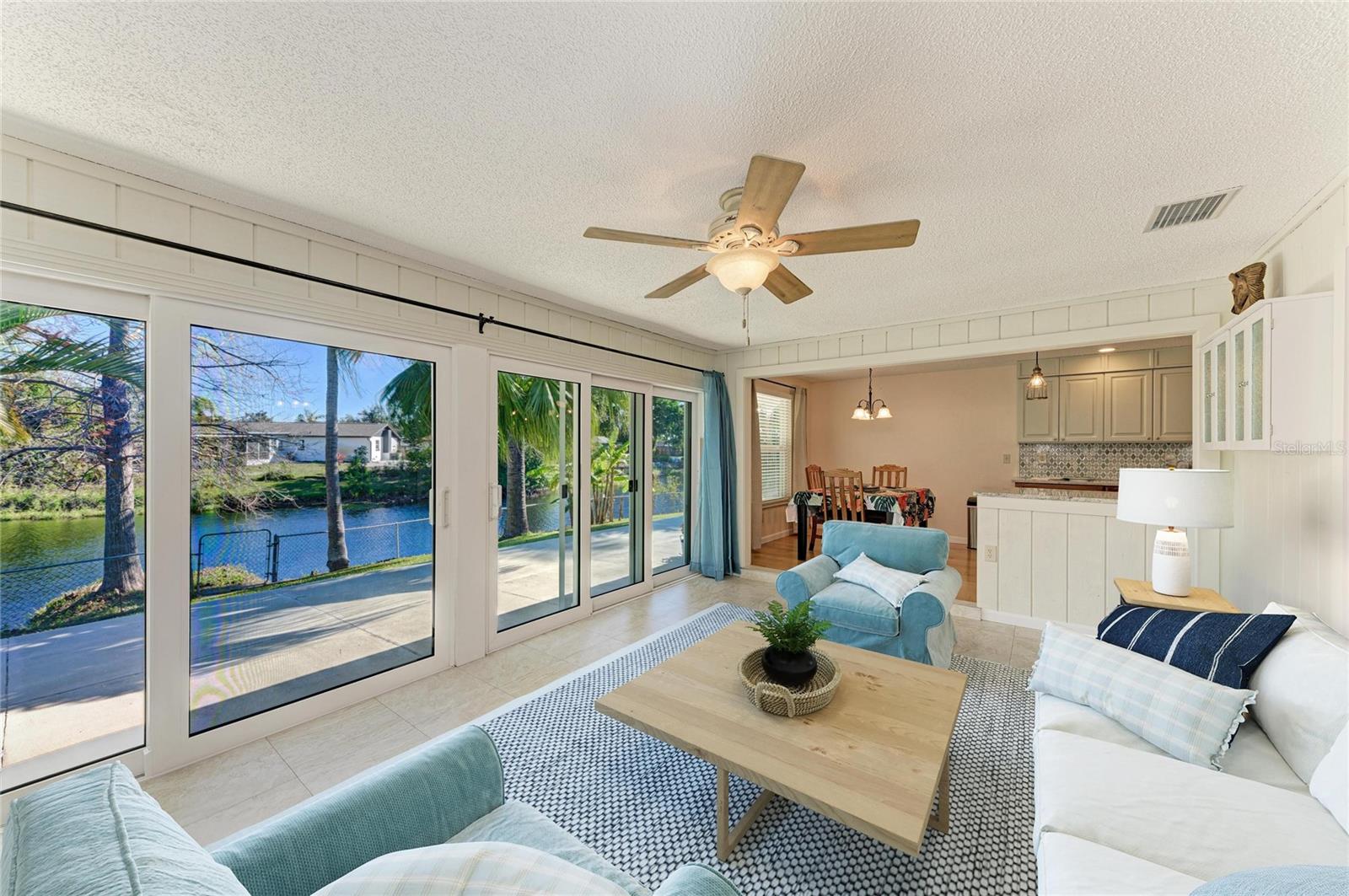 Image 12 of 30 For 6502 38th Avenue Circle W