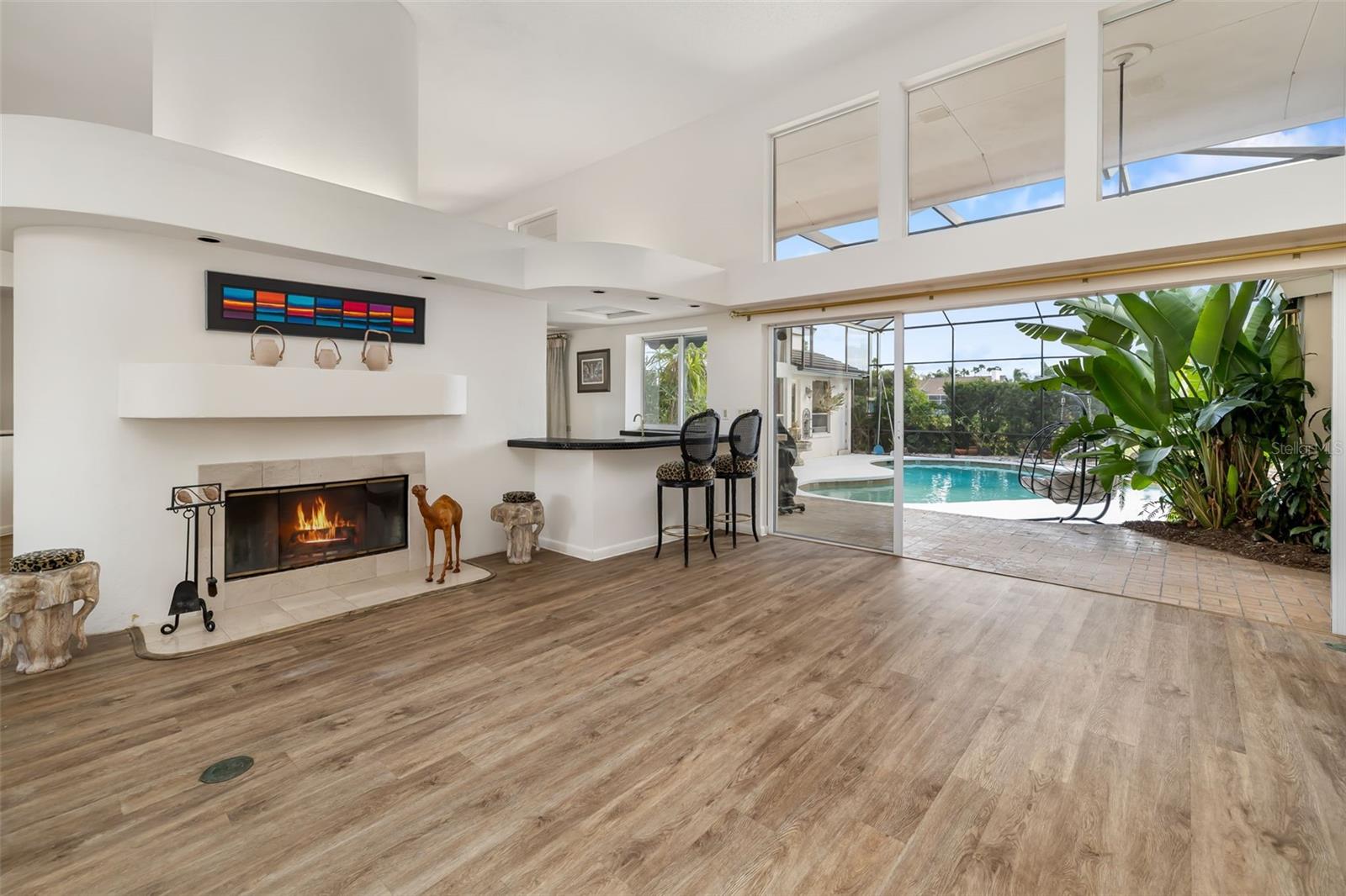 Image 20 of 70 For 4149 Escondito Circle