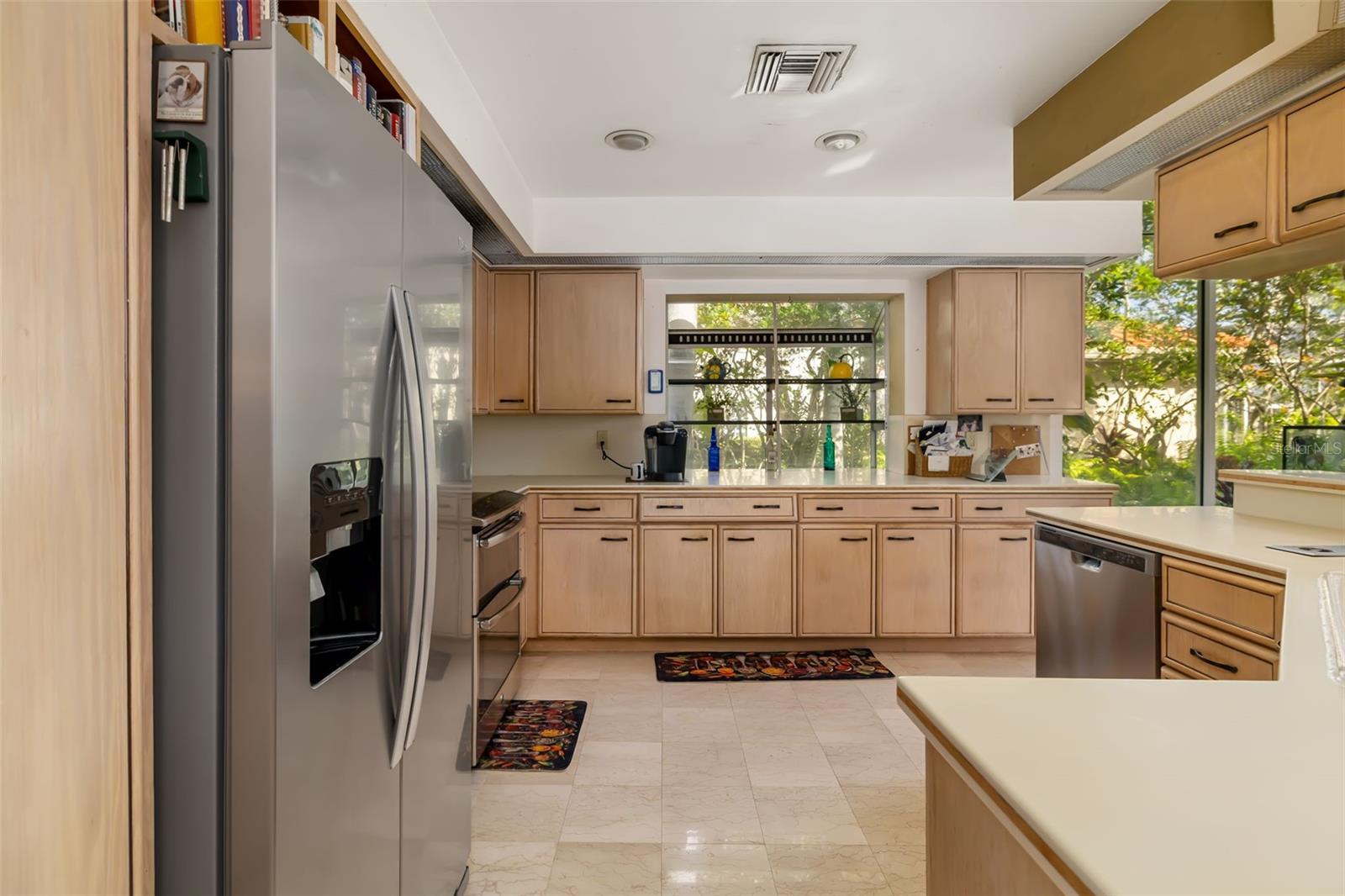 Image 25 of 70 For 4149 Escondito Circle