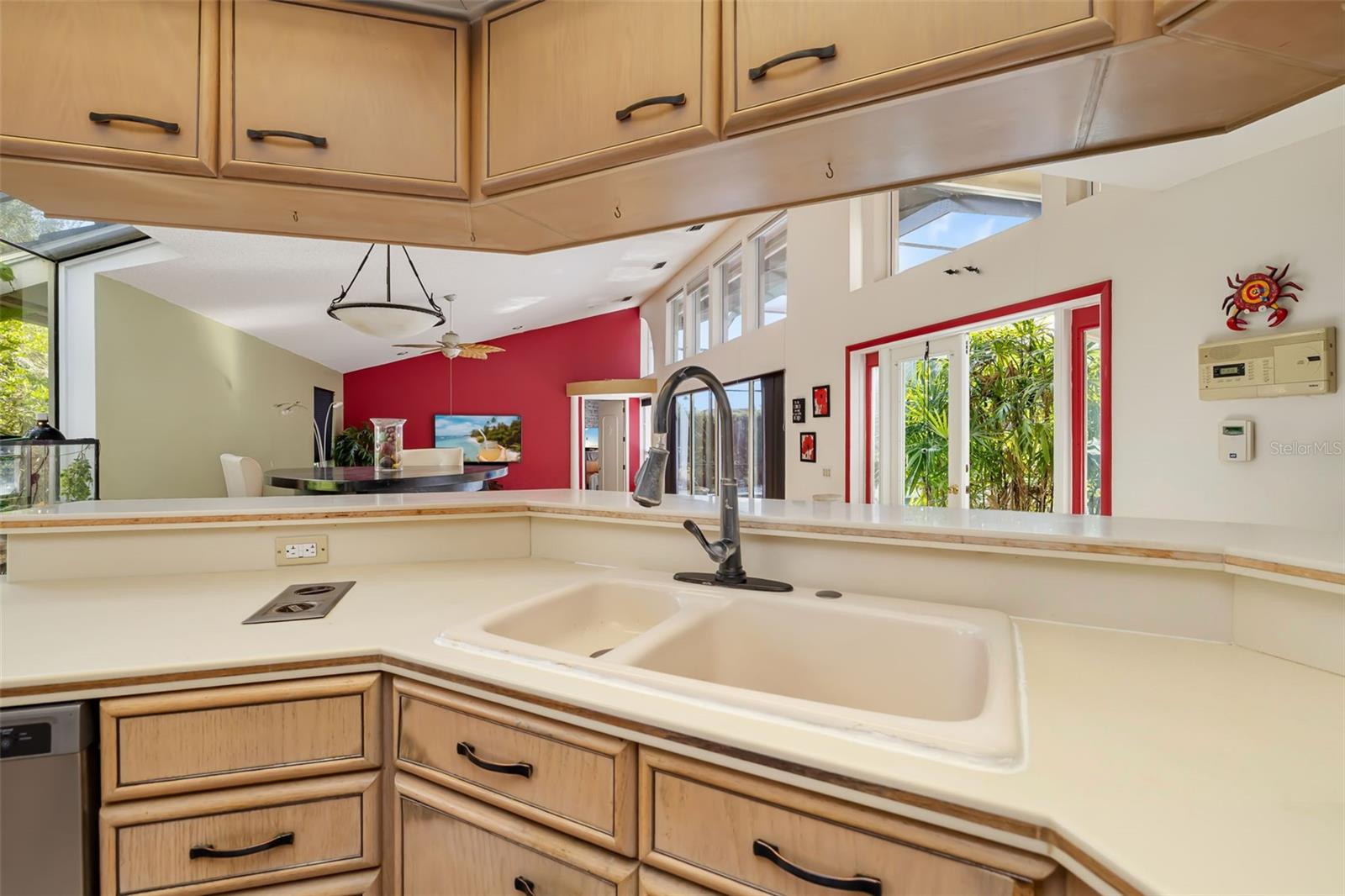 Image 28 of 70 For 4149 Escondito Circle