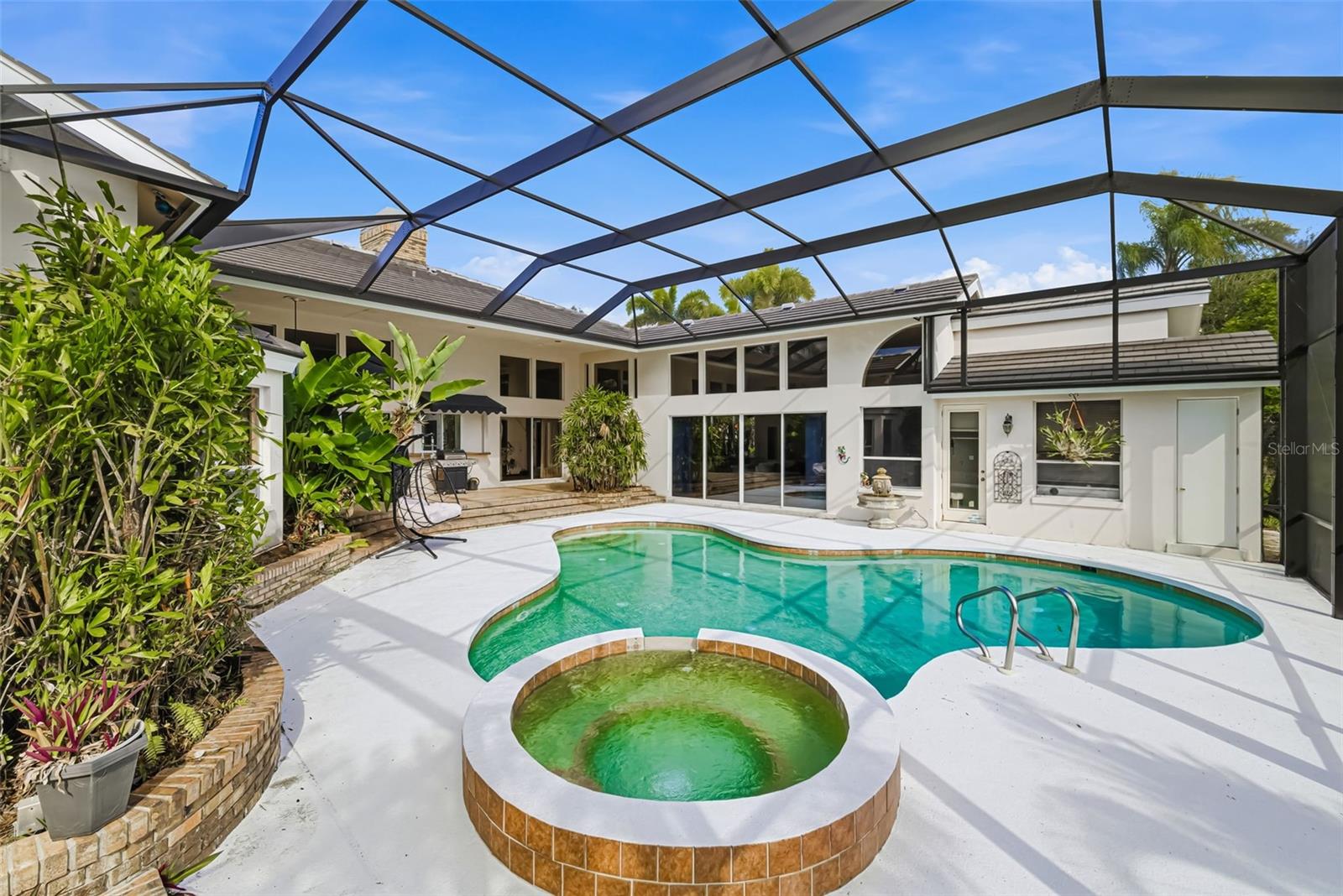 Image 59 of 70 For 4149 Escondito Circle