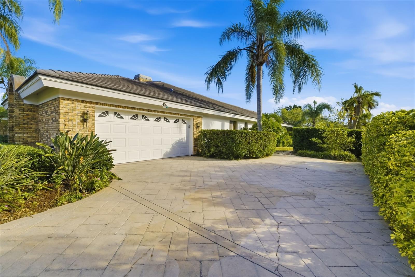 Image 7 of 70 For 4149 Escondito Circle