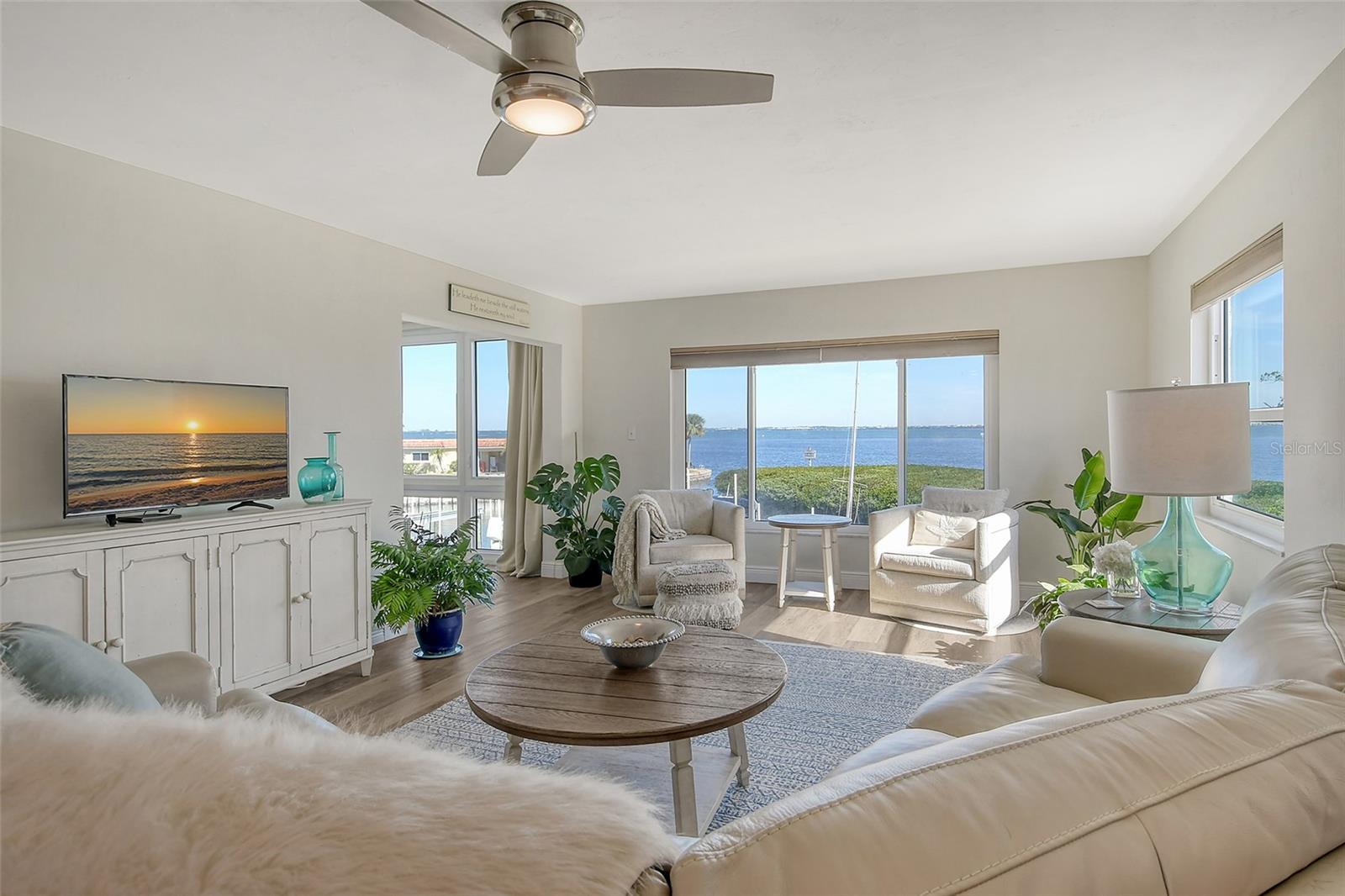 Image 7 of 75 For 4960 Gulf Of Mexico Drive 206