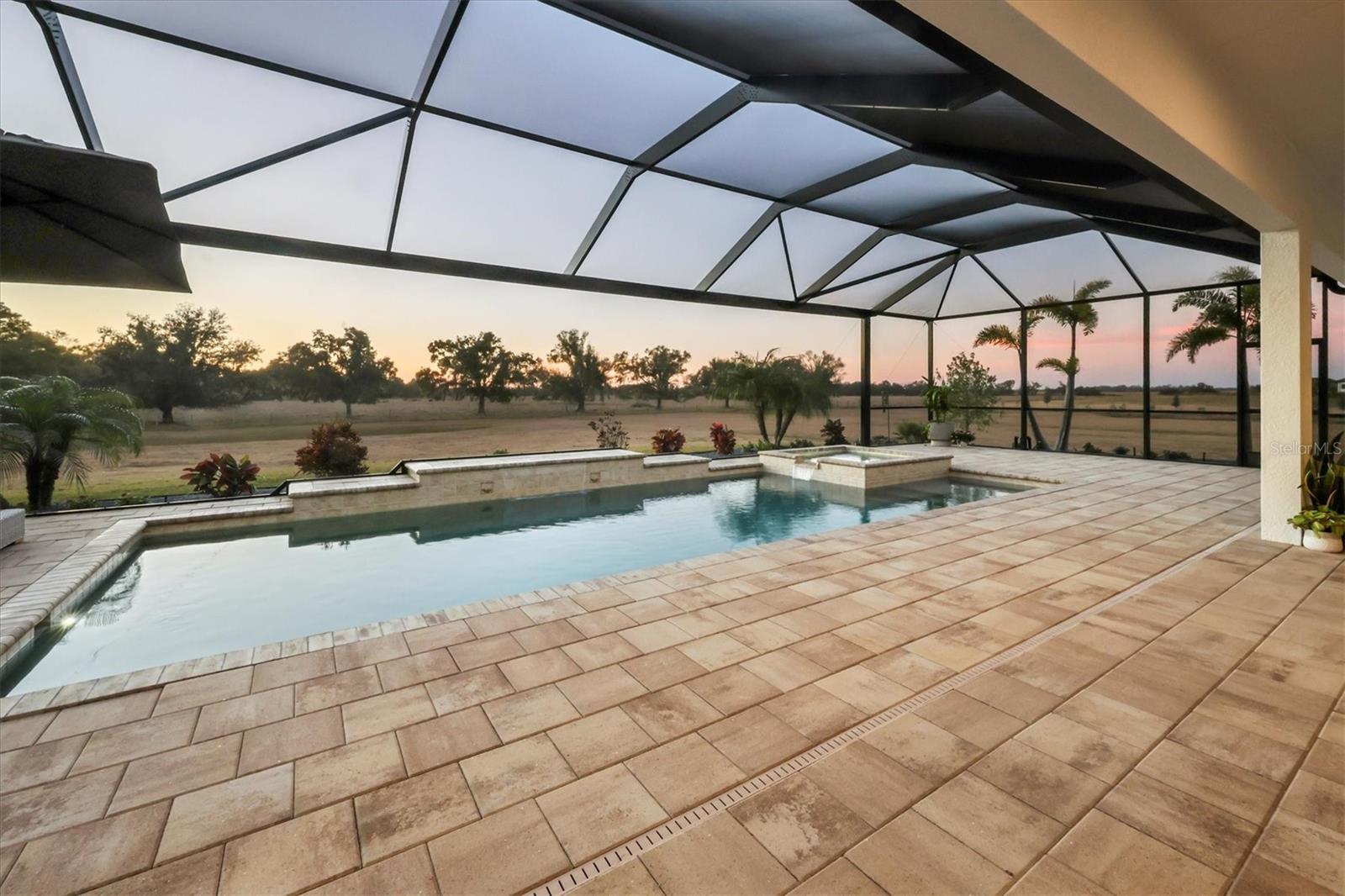 Image 56 of 75 For 3571 Recurve Circle