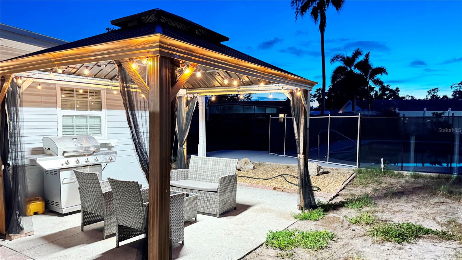 Image 10 of 26 For 2702 38th Street W